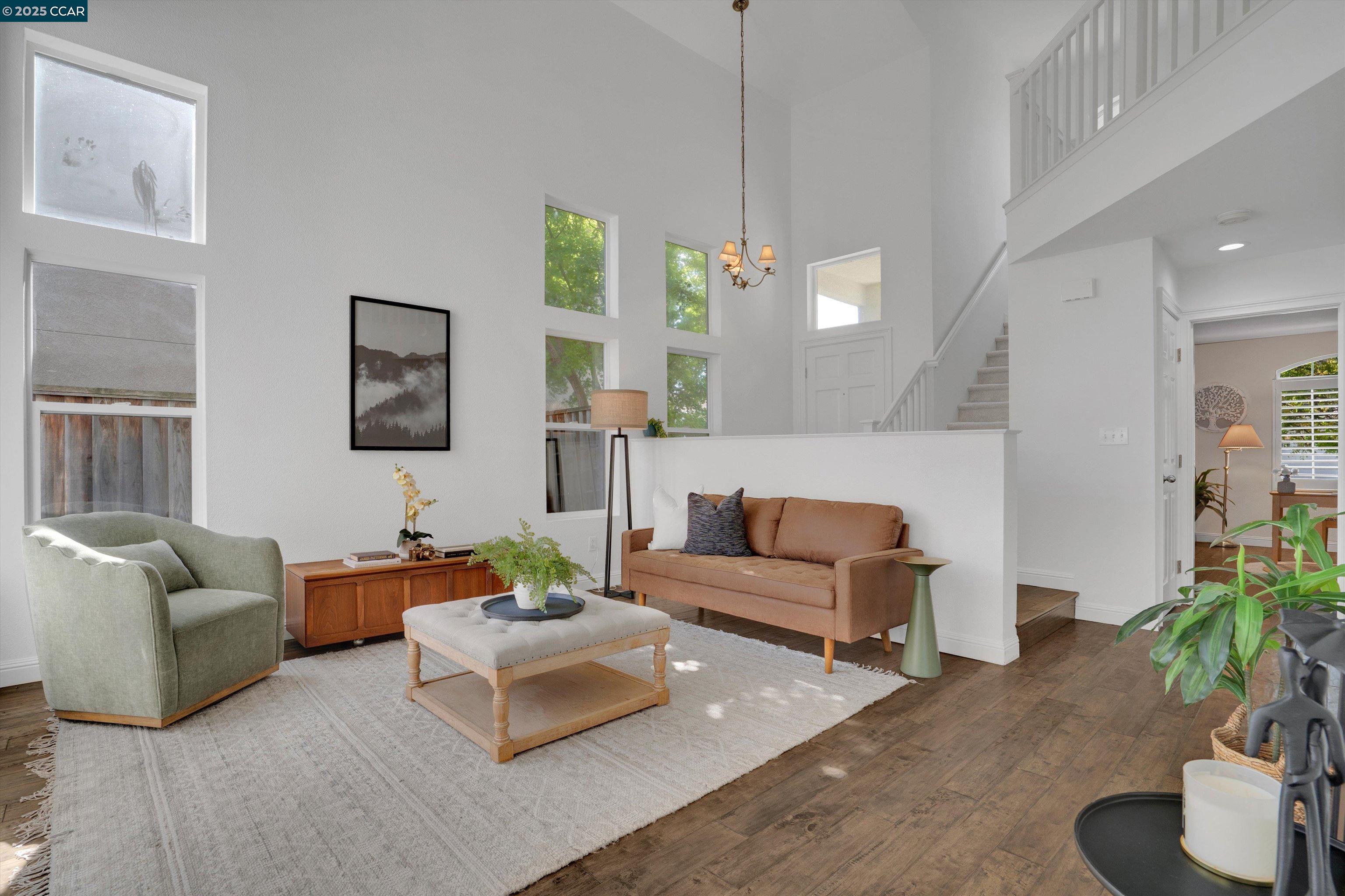 Detail Gallery Image 5 of 37 For 1109 Brittany Hills Ct, Martinez,  CA 94553 - 4 Beds | 3 Baths