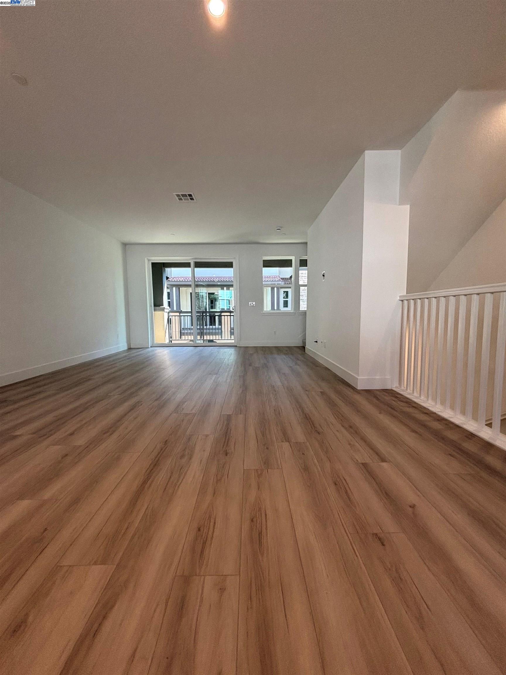 Detail Gallery Image 2 of 17 For 912 Kolbe Lane #603,  Morgan Hill,  CA 95037 - 4 Beds | 3/1 Baths