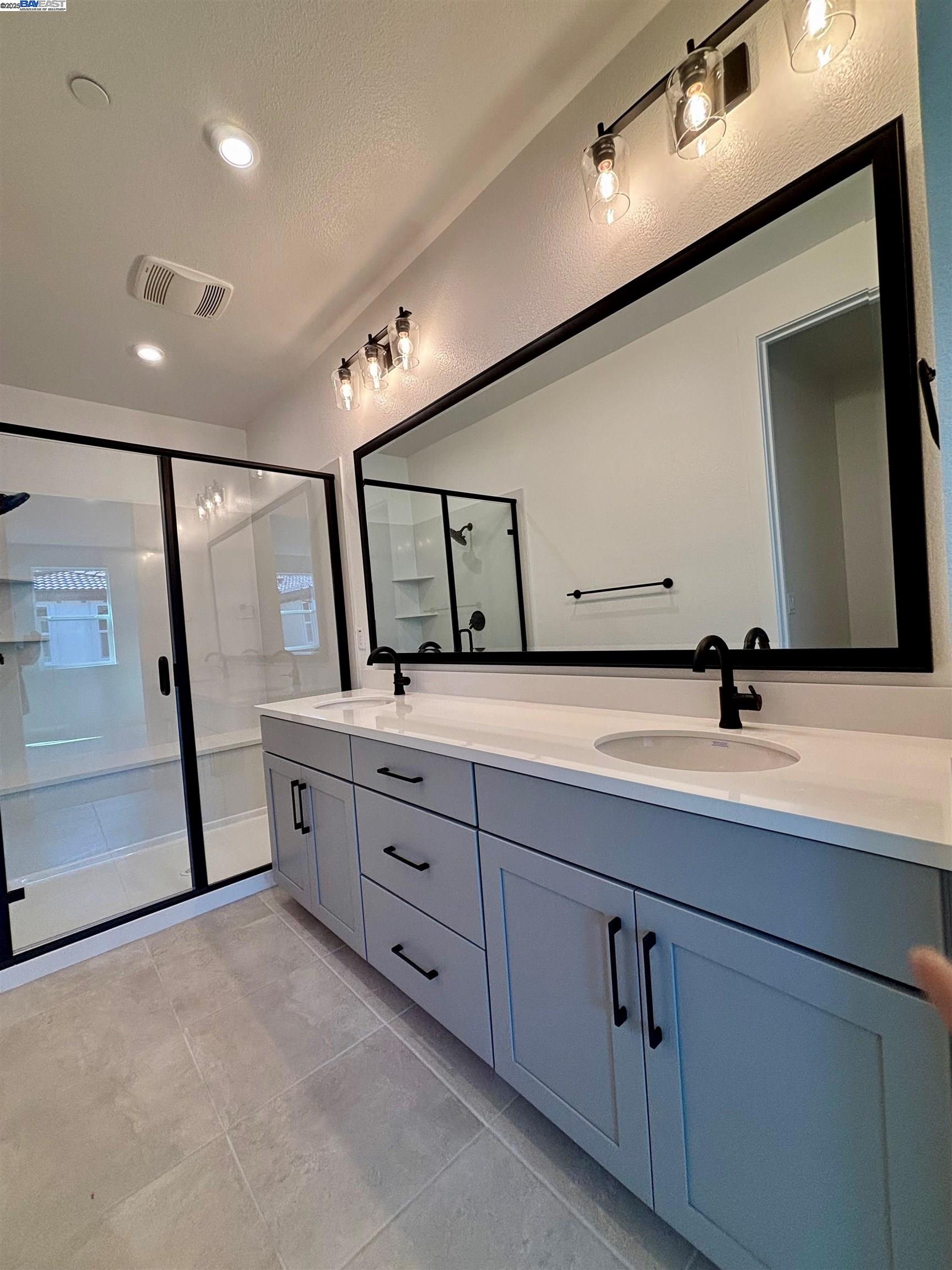 Detail Gallery Image 5 of 17 For 912 Kolbe Lane #603,  Morgan Hill,  CA 95037 - 4 Beds | 3/1 Baths