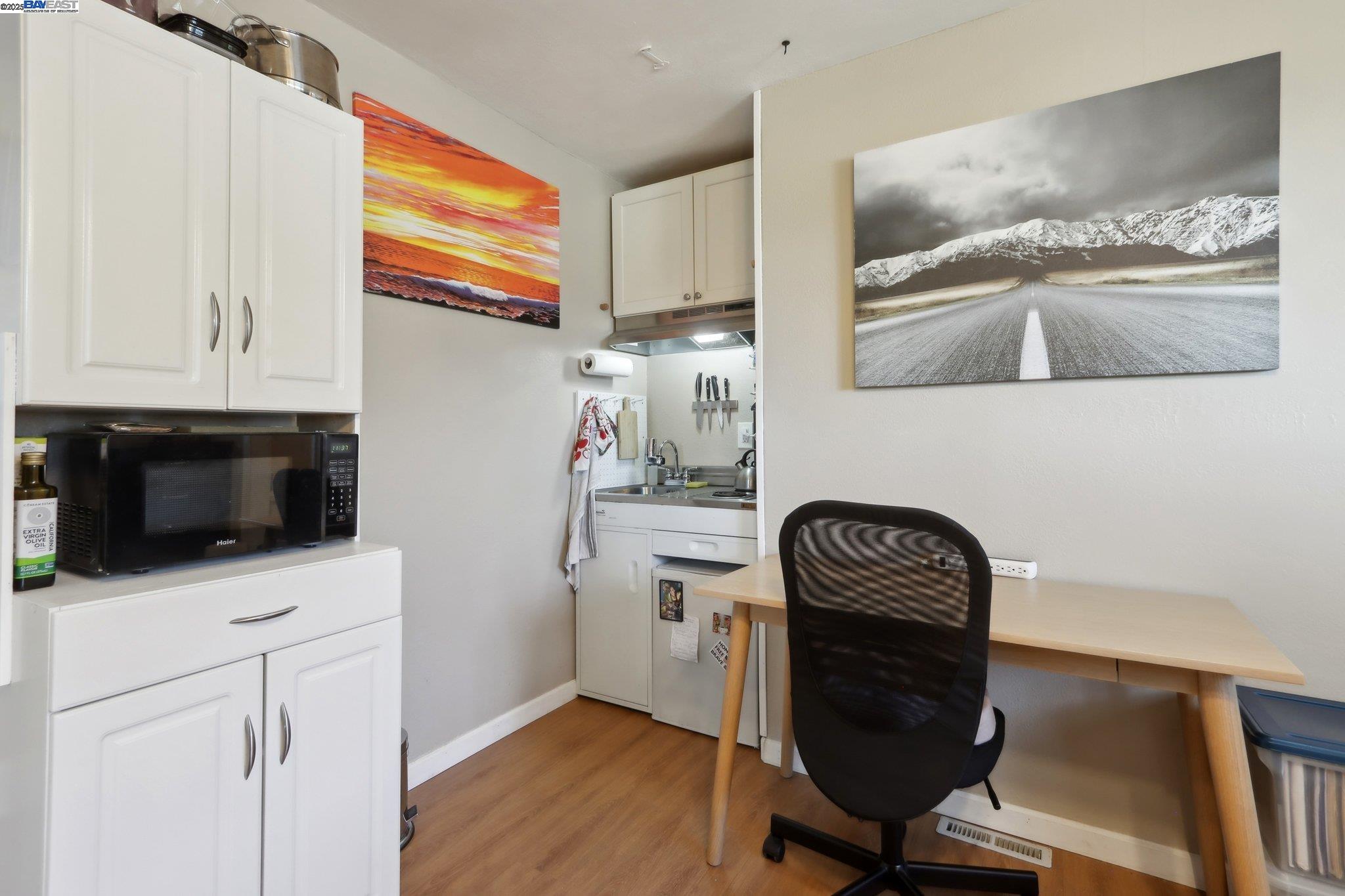 Detail Gallery Image 27 of 49 For 1101 Palm Avenue, Martinez,  CA 94553 - 3 Beds | 3 Baths