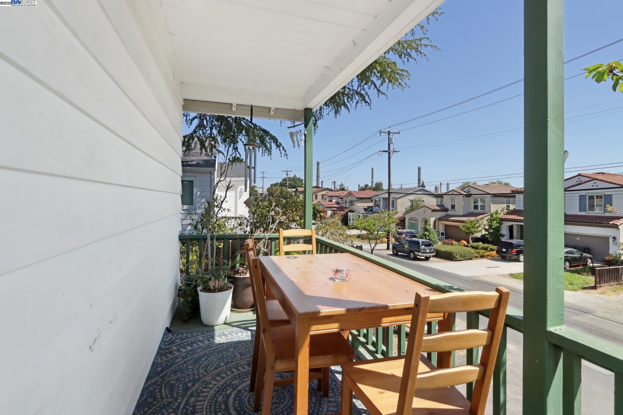 Detail Gallery Image 28 of 49 For 1101 Palm Avenue, Martinez,  CA 94553 - 3 Beds | 3 Baths