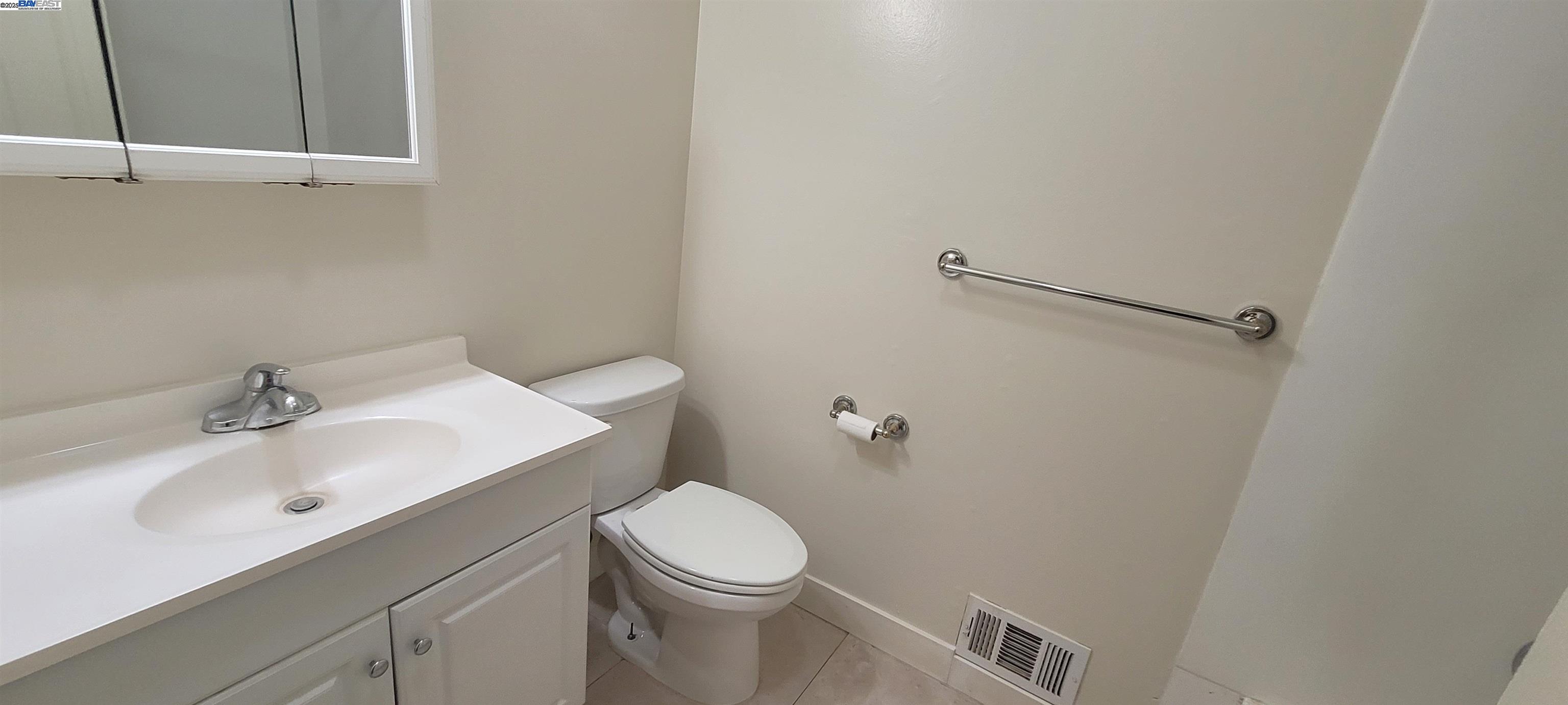 Detail Gallery Image 15 of 16 For 5544 Keoncrest Cir, Sacramento,  CA 95841 - – Beds | – Baths