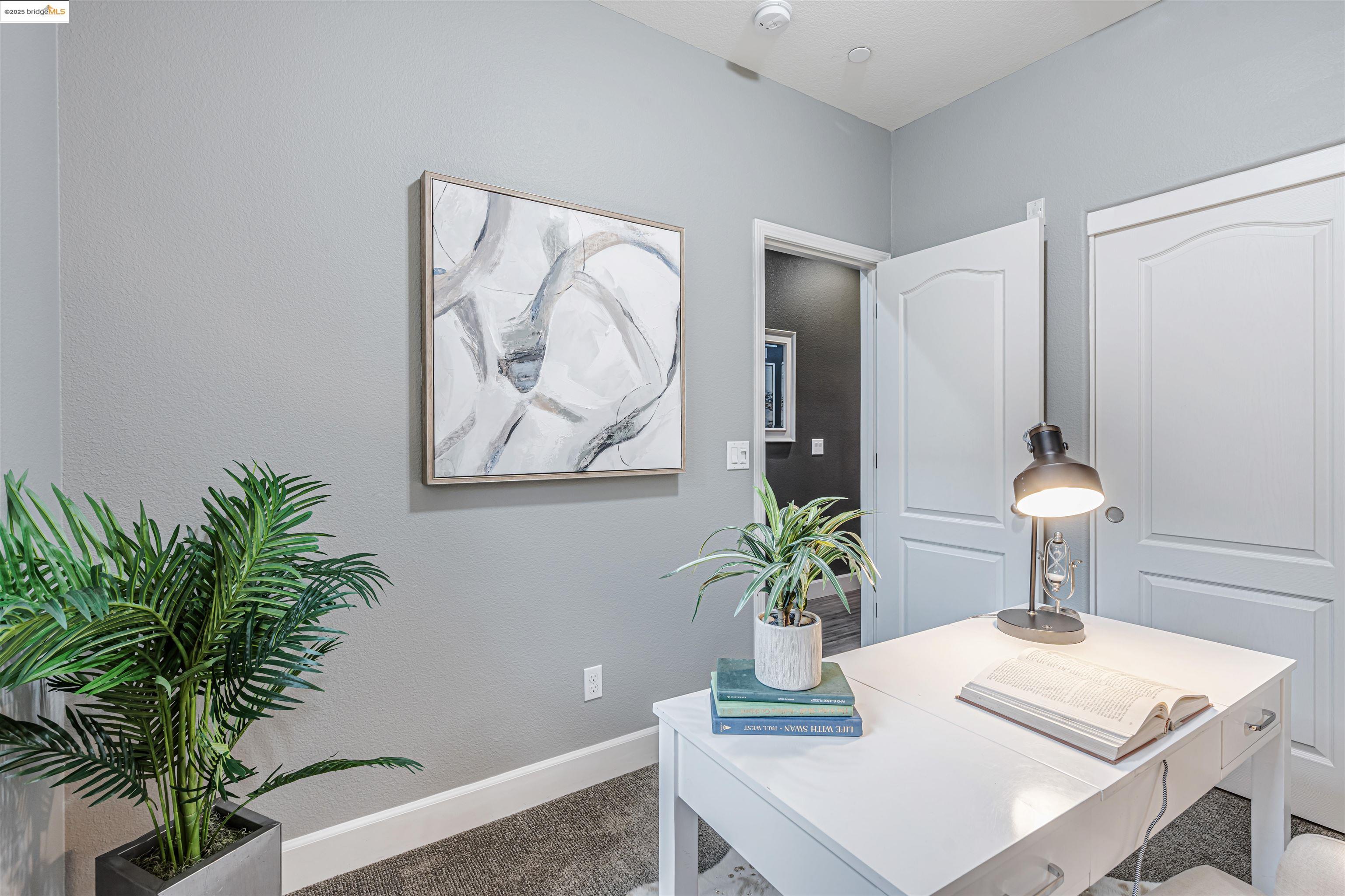 Detail Gallery Image 5 of 27 For 830 El Paseo Cir, Walnut Creek,  CA 94597 - 3 Beds | 3 Baths
