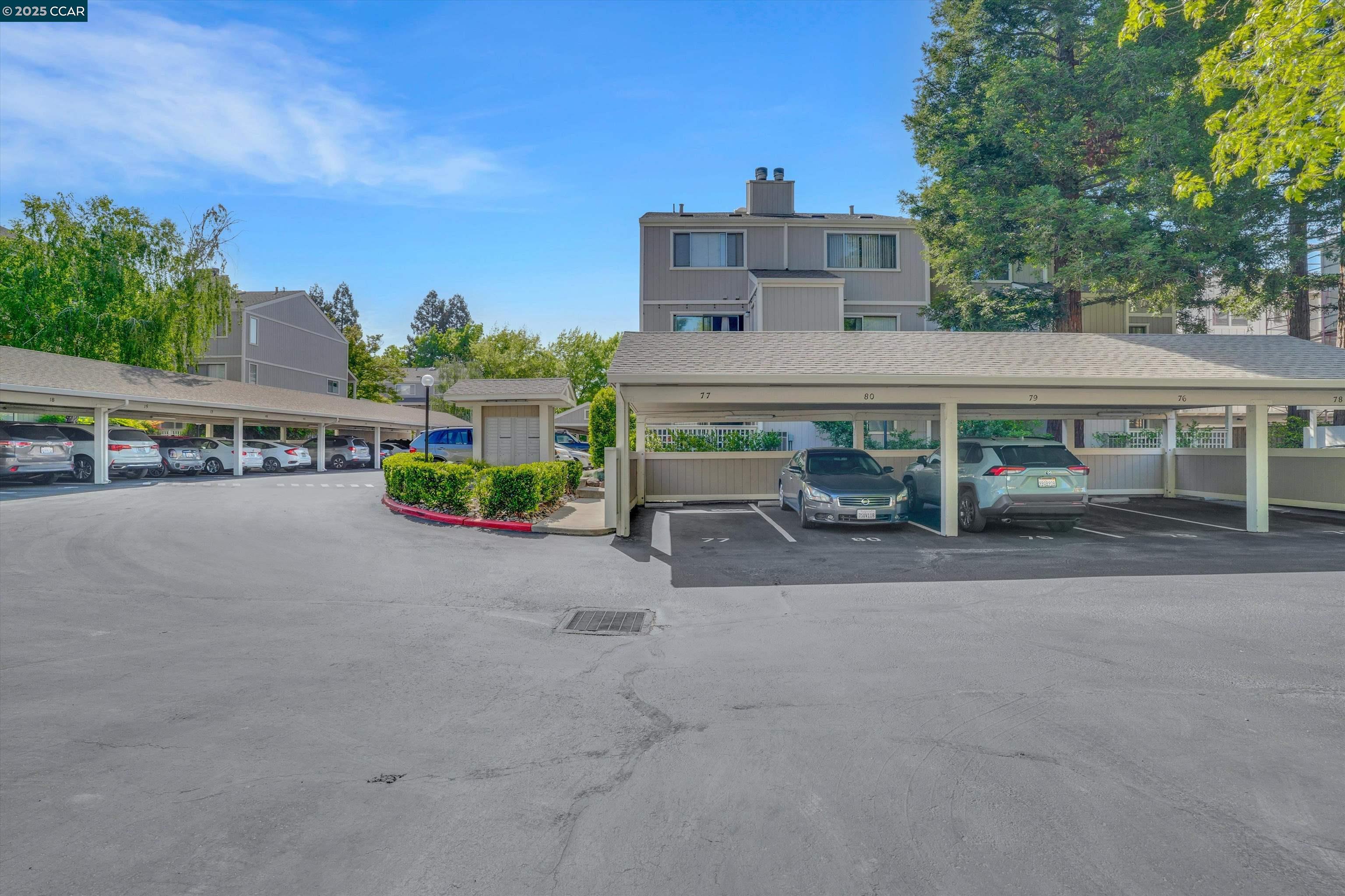 Detail Gallery Image 21 of 27 For 2725 Oak Rd a,  Walnut Creek,  CA 94597 - 2 Beds | 2 Baths