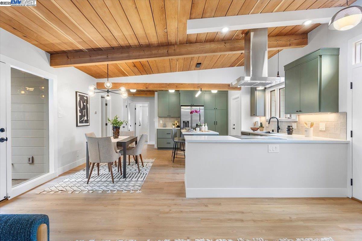 Detail Gallery Image 12 of 48 For 558 Maple Ave, Sunnyvale,  CA 94085 - 3 Beds | 1 Baths