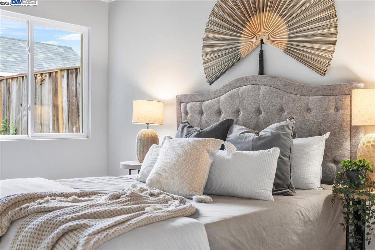 Detail Gallery Image 23 of 48 For 558 Maple Ave, Sunnyvale,  CA 94085 - 3 Beds | 1 Baths