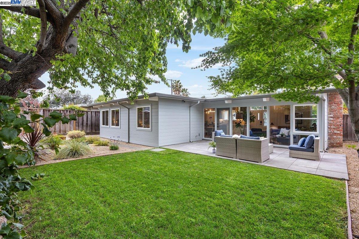 Detail Gallery Image 32 of 48 For 558 Maple Ave, Sunnyvale,  CA 94085 - 3 Beds | 1 Baths