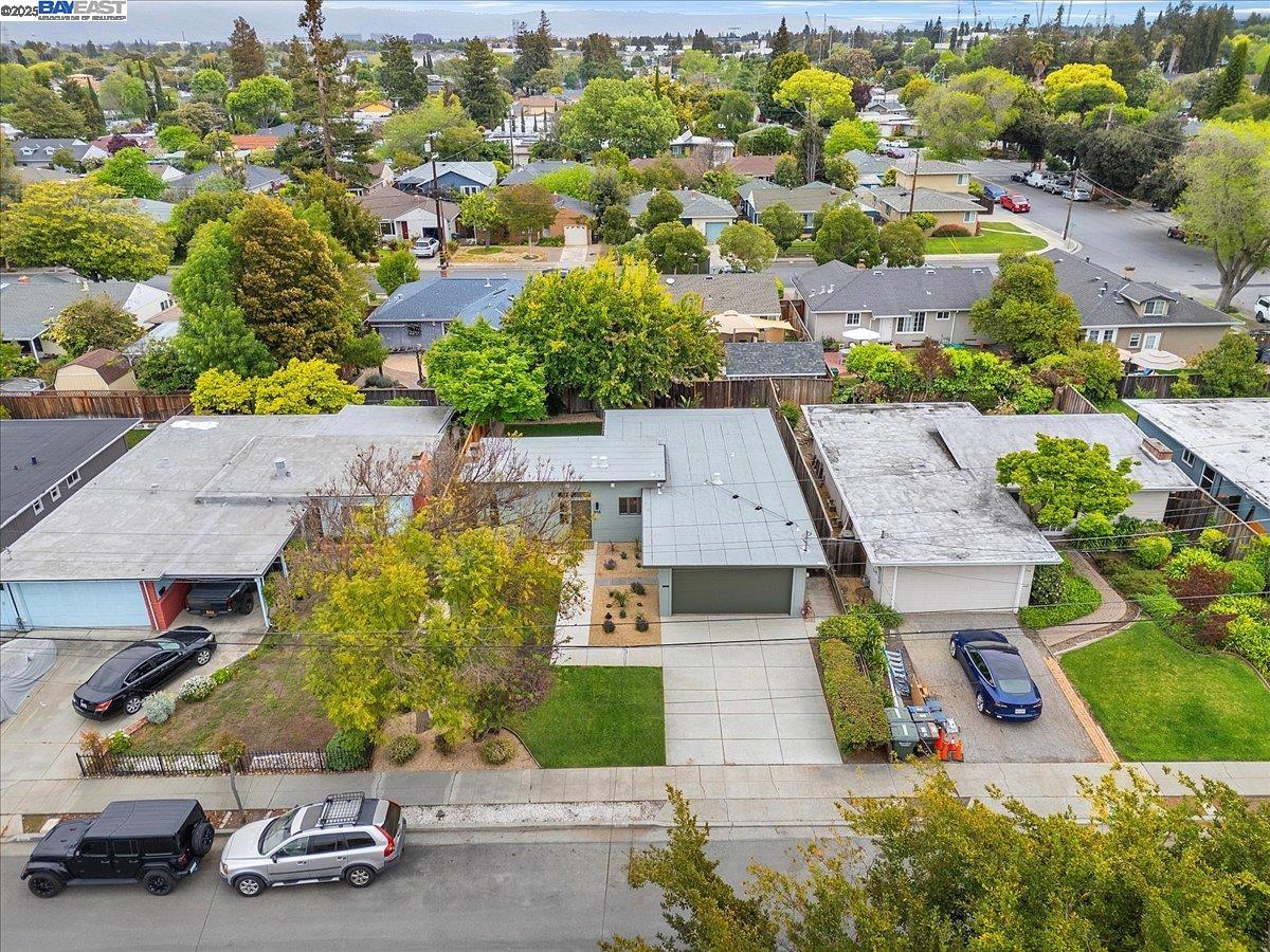 Detail Gallery Image 37 of 48 For 558 Maple Ave, Sunnyvale,  CA 94085 - 3 Beds | 1 Baths