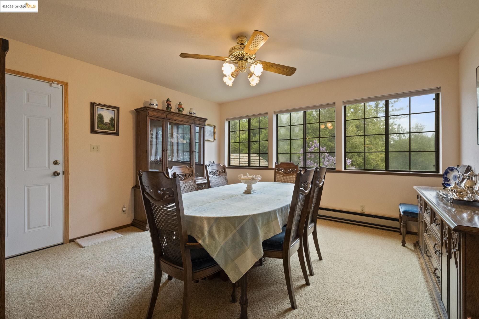 Detail Gallery Image 15 of 37 For 12632 Cresthaven Dr, Groveland,  CA 95321 - 3 Beds | 2 Baths