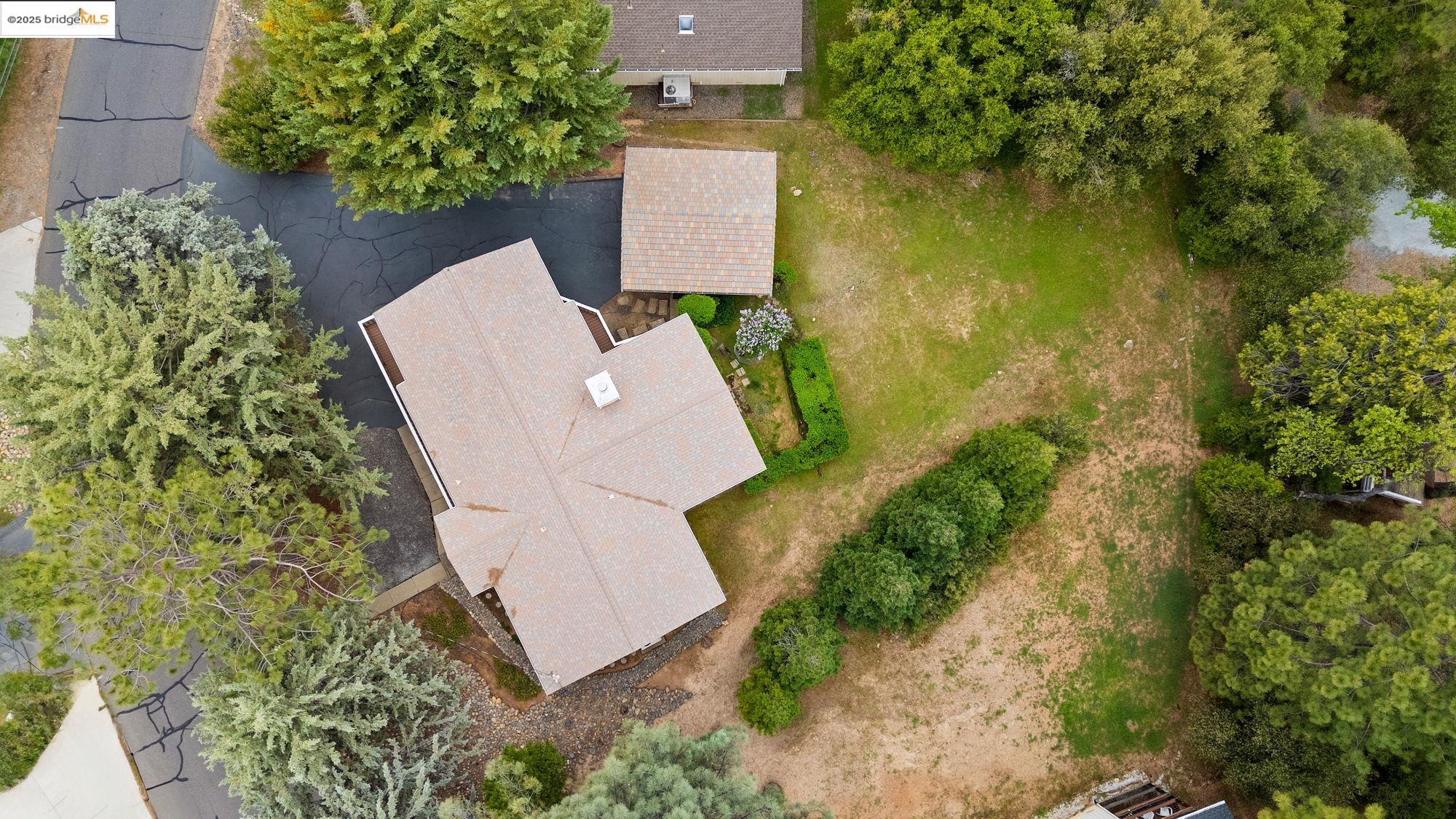 Detail Gallery Image 30 of 37 For 12632 Cresthaven Dr, Groveland,  CA 95321 - 3 Beds | 2 Baths
