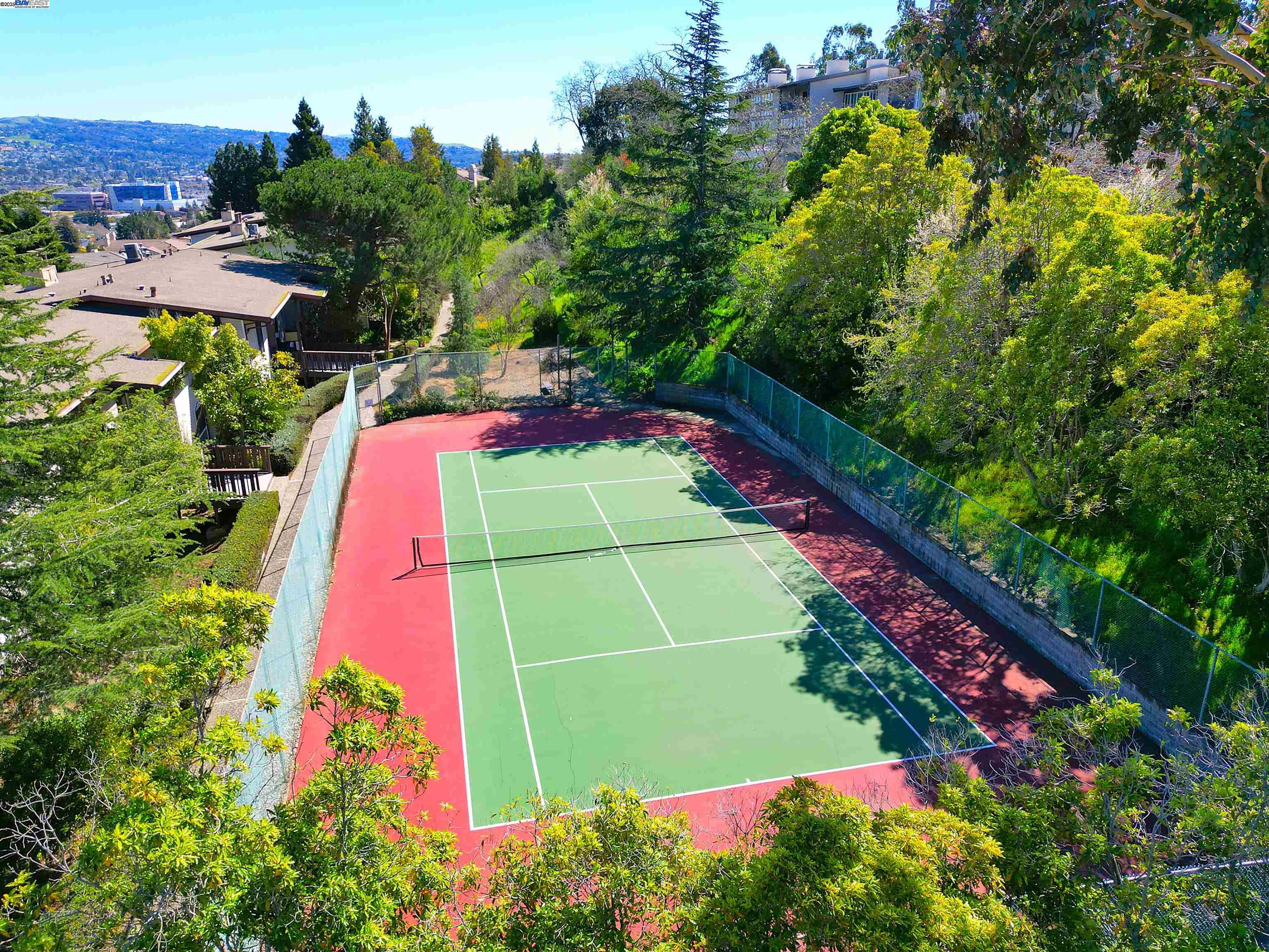 Detail Gallery Image 37 of 39 For 19100 Crest Ave #23,  Castro Valley,  CA 94546 - 2 Beds | 1 Baths