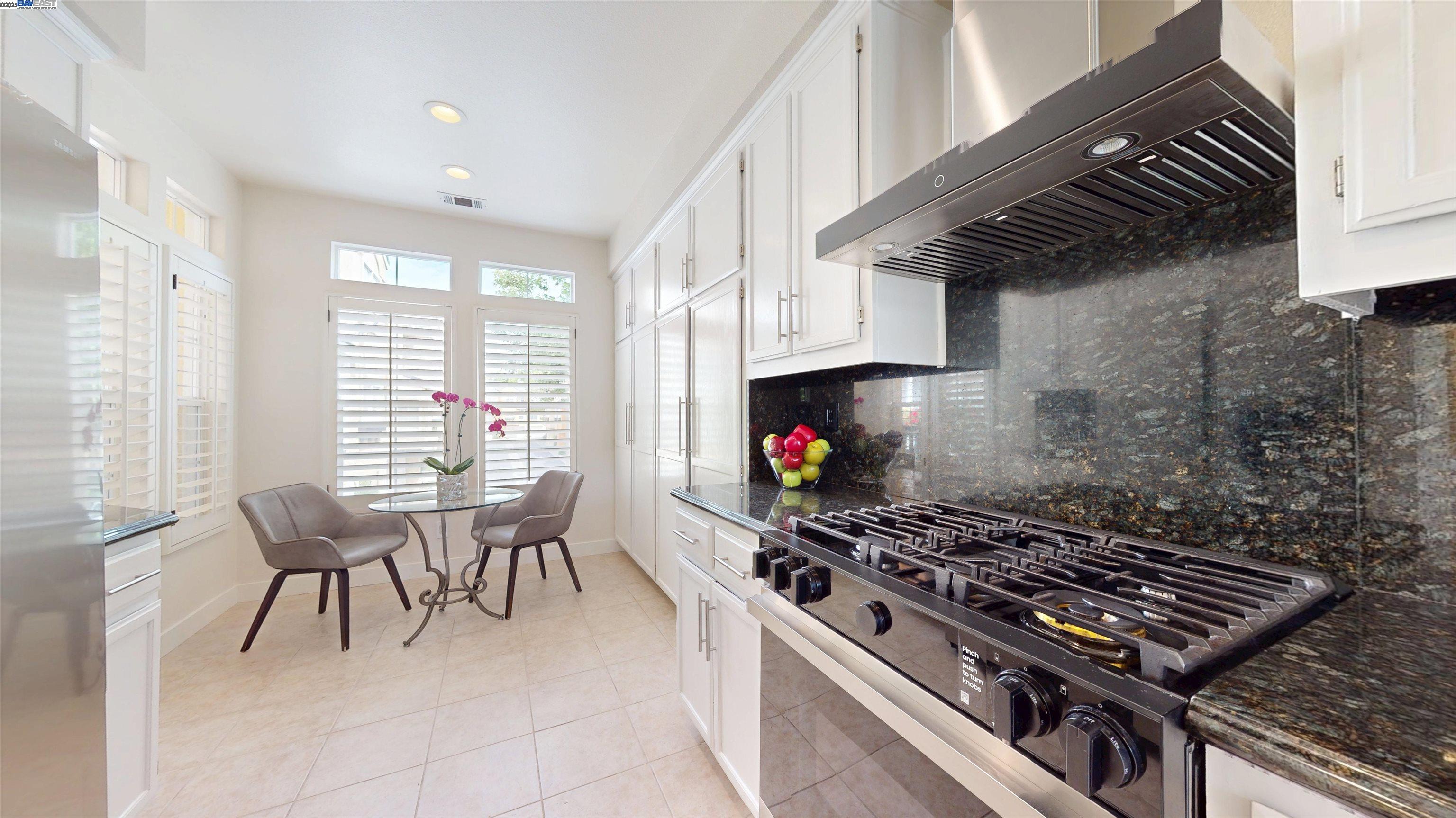 Photo #11: 41095179 Listing: Photo #11