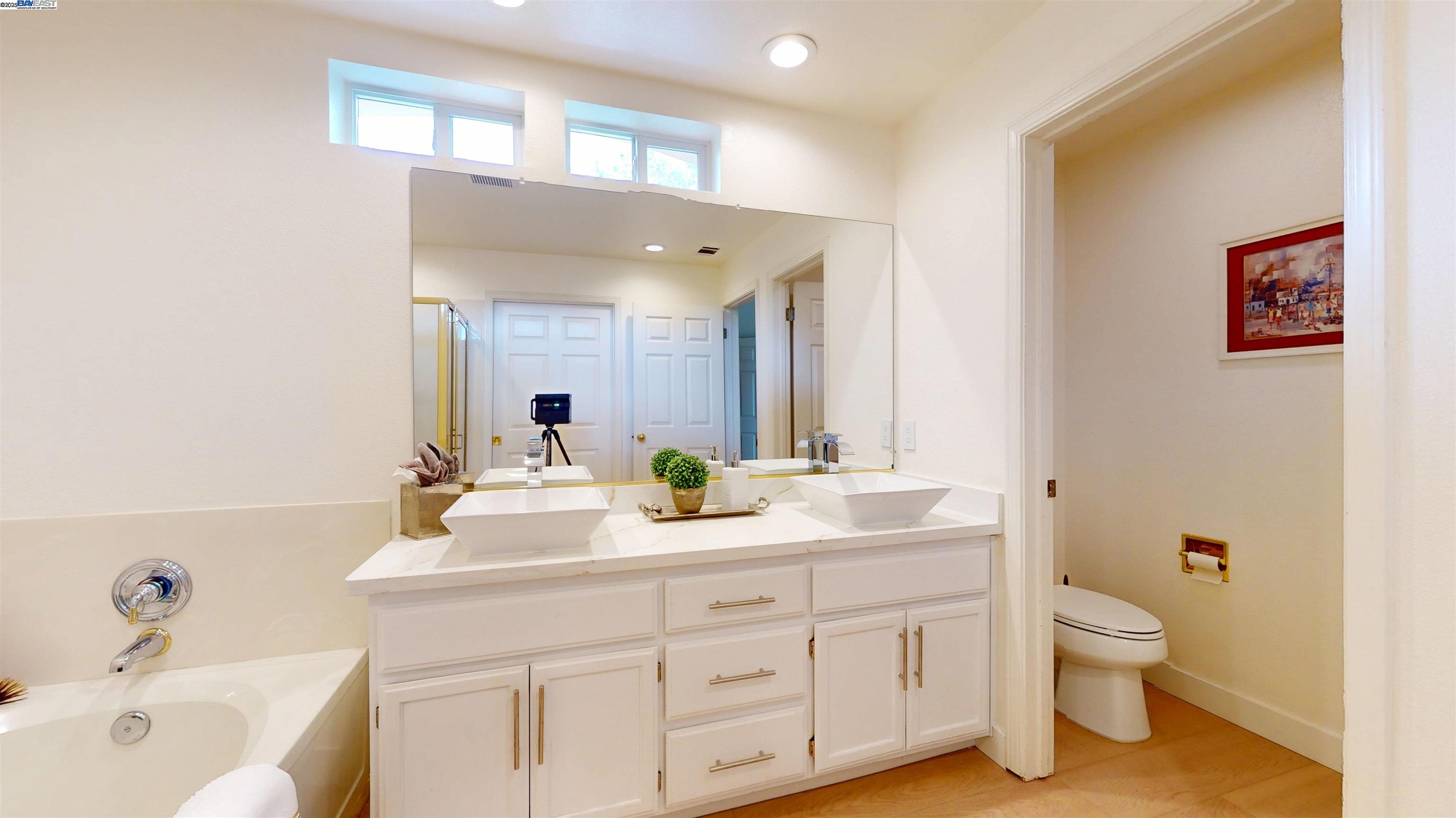 Photo #23: 41095179 Listing: Photo #23