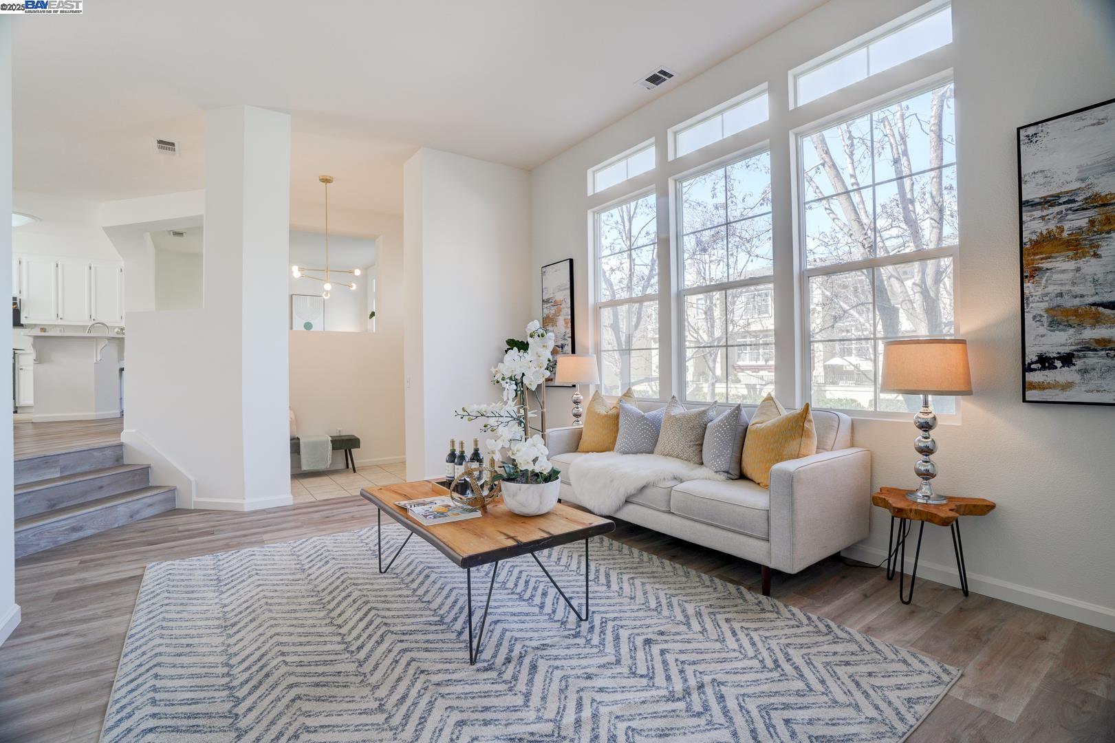Detail Gallery Image 13 of 60 For 3541 Madison Common, Fremont,  CA 94538 - 3 Beds | 2/1 Baths