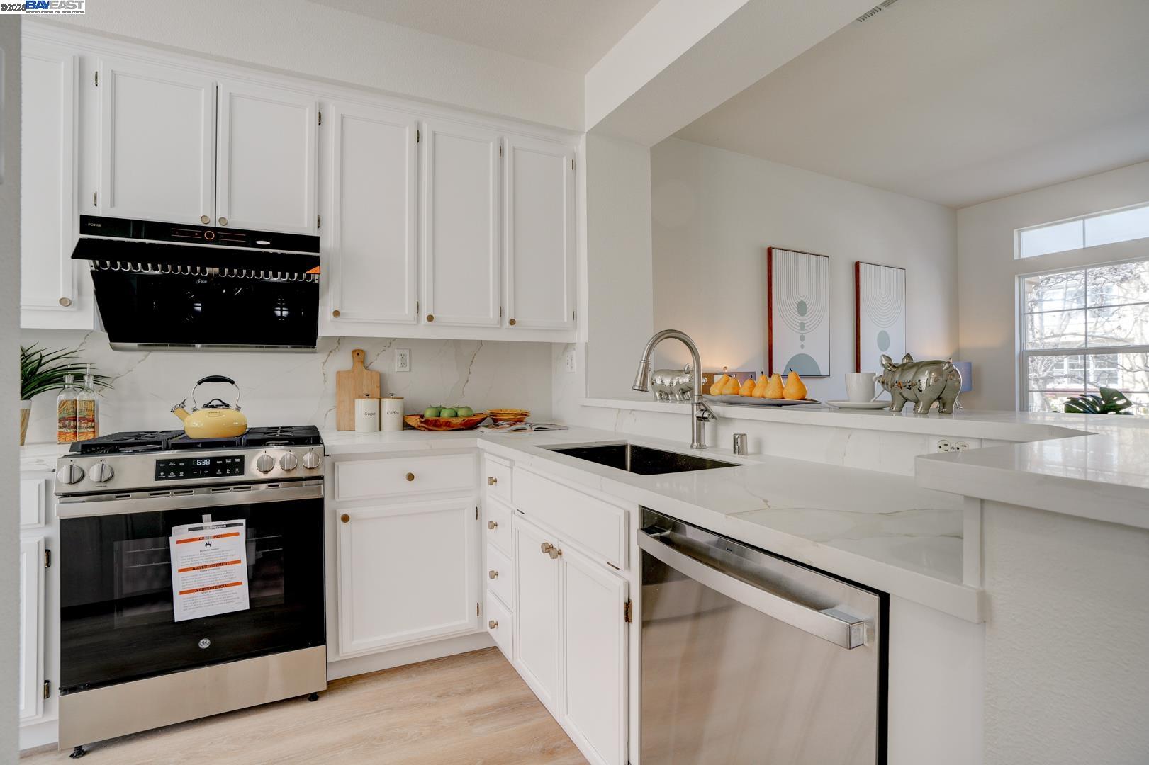 Detail Gallery Image 23 of 60 For 3541 Madison Common, Fremont,  CA 94538 - 3 Beds | 2/1 Baths
