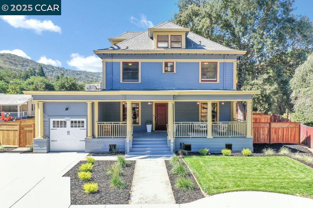 Detail Gallery Image 1 of 54 For 4100 Alhambra Way, Martinez,  CA 94553 - 5 Beds | 3/1 Baths