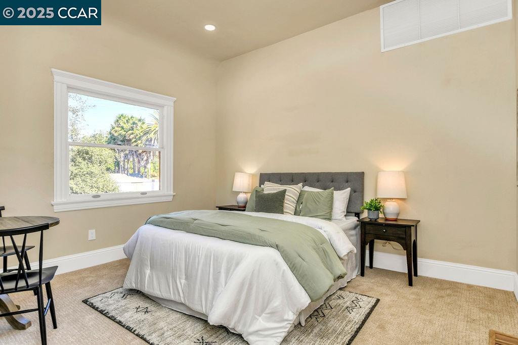 Detail Gallery Image 20 of 54 For 4100 Alhambra Way, Martinez,  CA 94553 - 5 Beds | 3/1 Baths