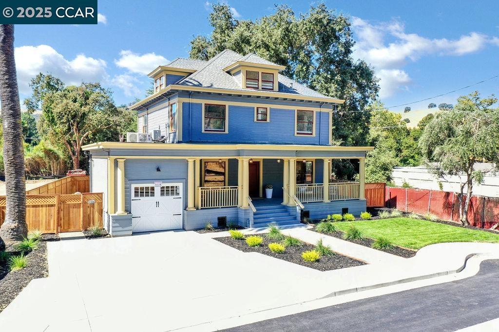 Detail Gallery Image 3 of 54 For 4100 Alhambra Way, Martinez,  CA 94553 - 5 Beds | 3/1 Baths