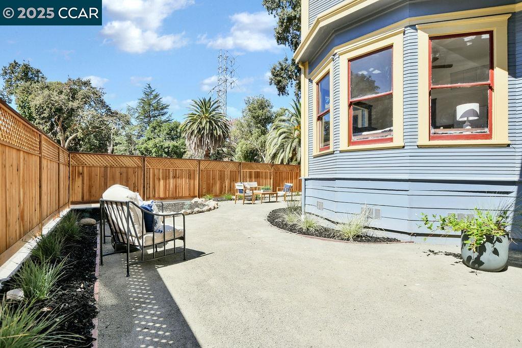 Detail Gallery Image 49 of 54 For 4100 Alhambra Way, Martinez,  CA 94553 - 5 Beds | 3/1 Baths