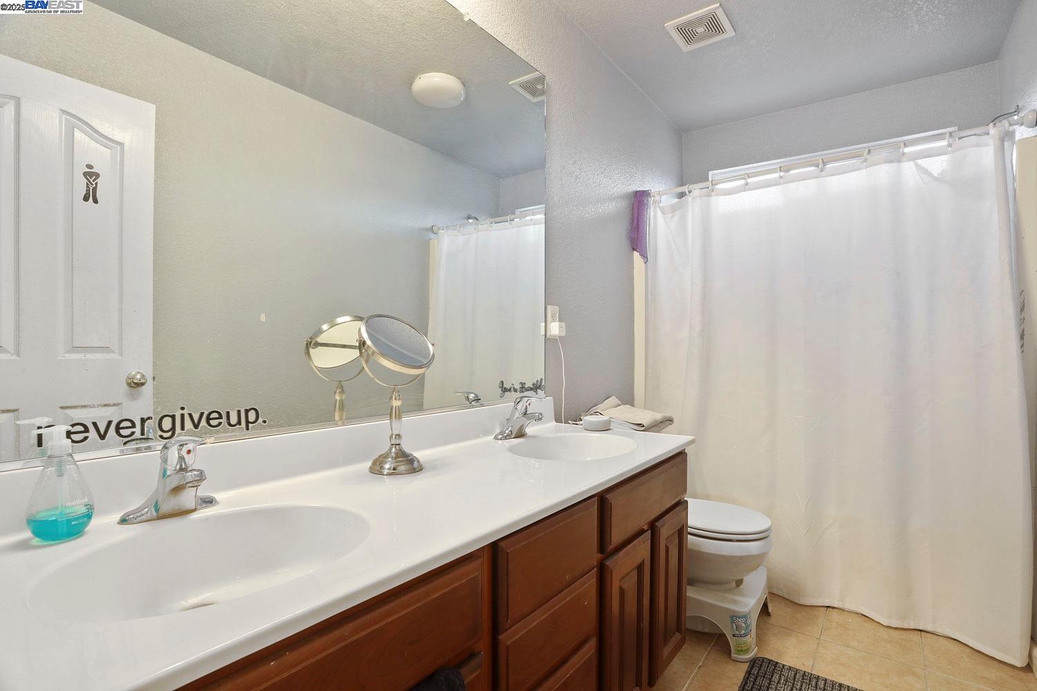 Detail Gallery Image 17 of 21 For , Stockton,  CA 95212 - 5 Beds | 3/1 Baths