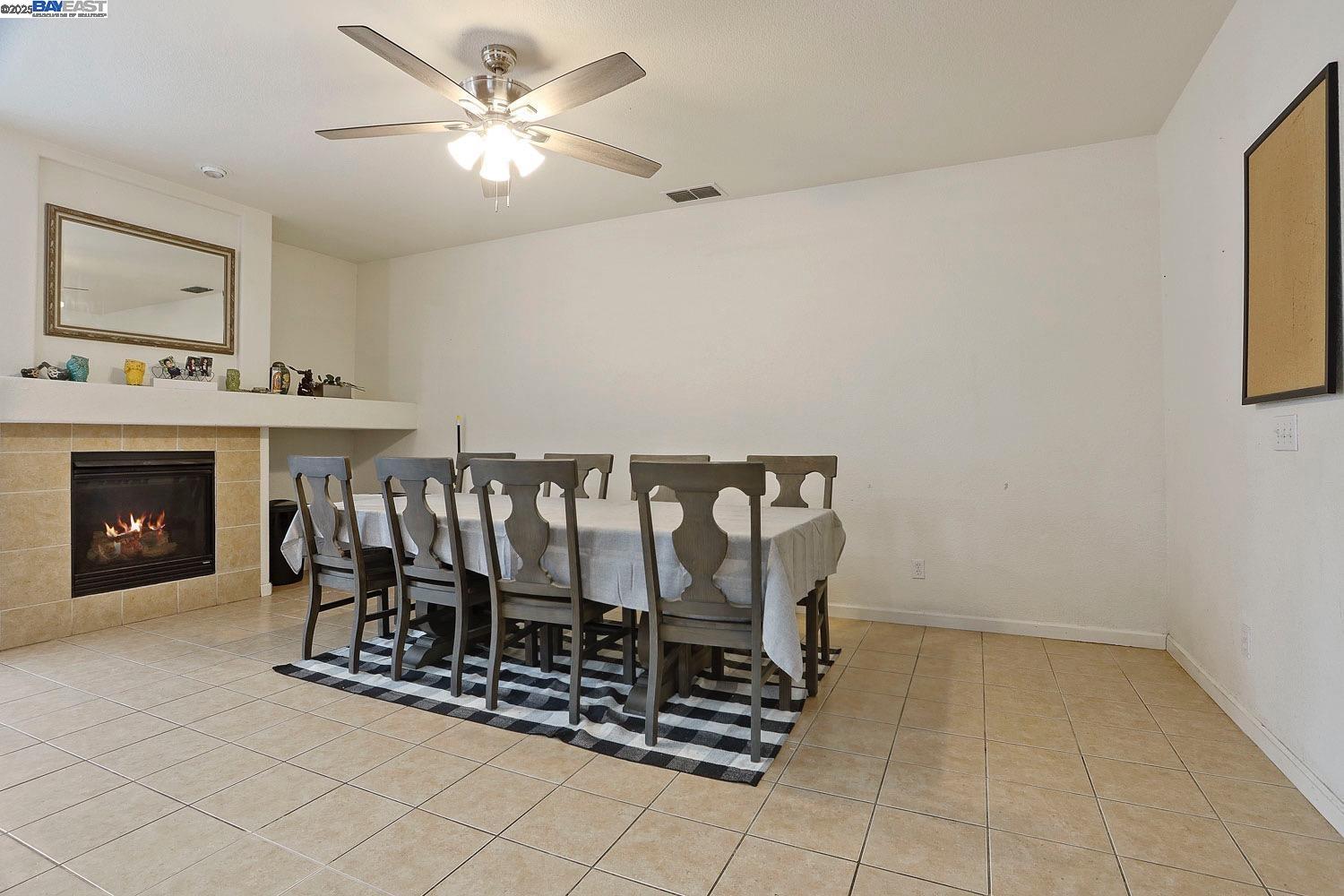 Detail Gallery Image 7 of 21 For , Stockton,  CA 95212 - 5 Beds | 3/1 Baths