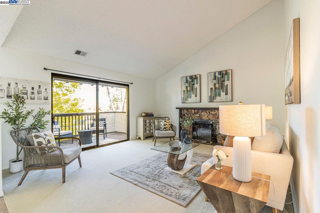 Photo #2: 41095191 Listing 