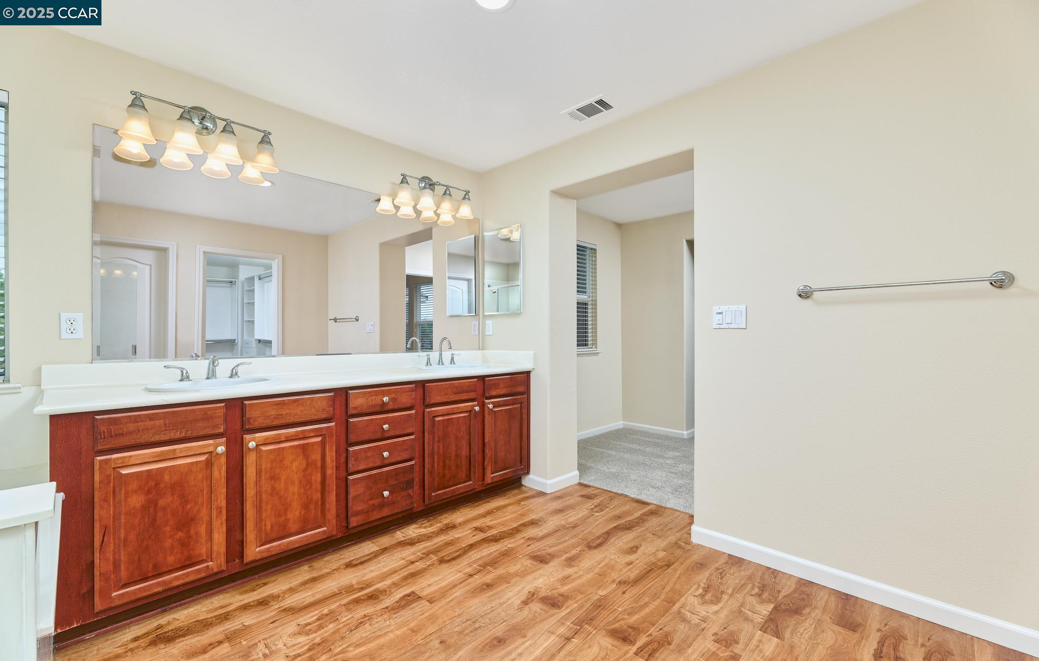 Detail Gallery Image 16 of 38 For 4874 Snowy Egret Way, Oakley,  CA 94561 - 4 Beds | 2/1 Baths