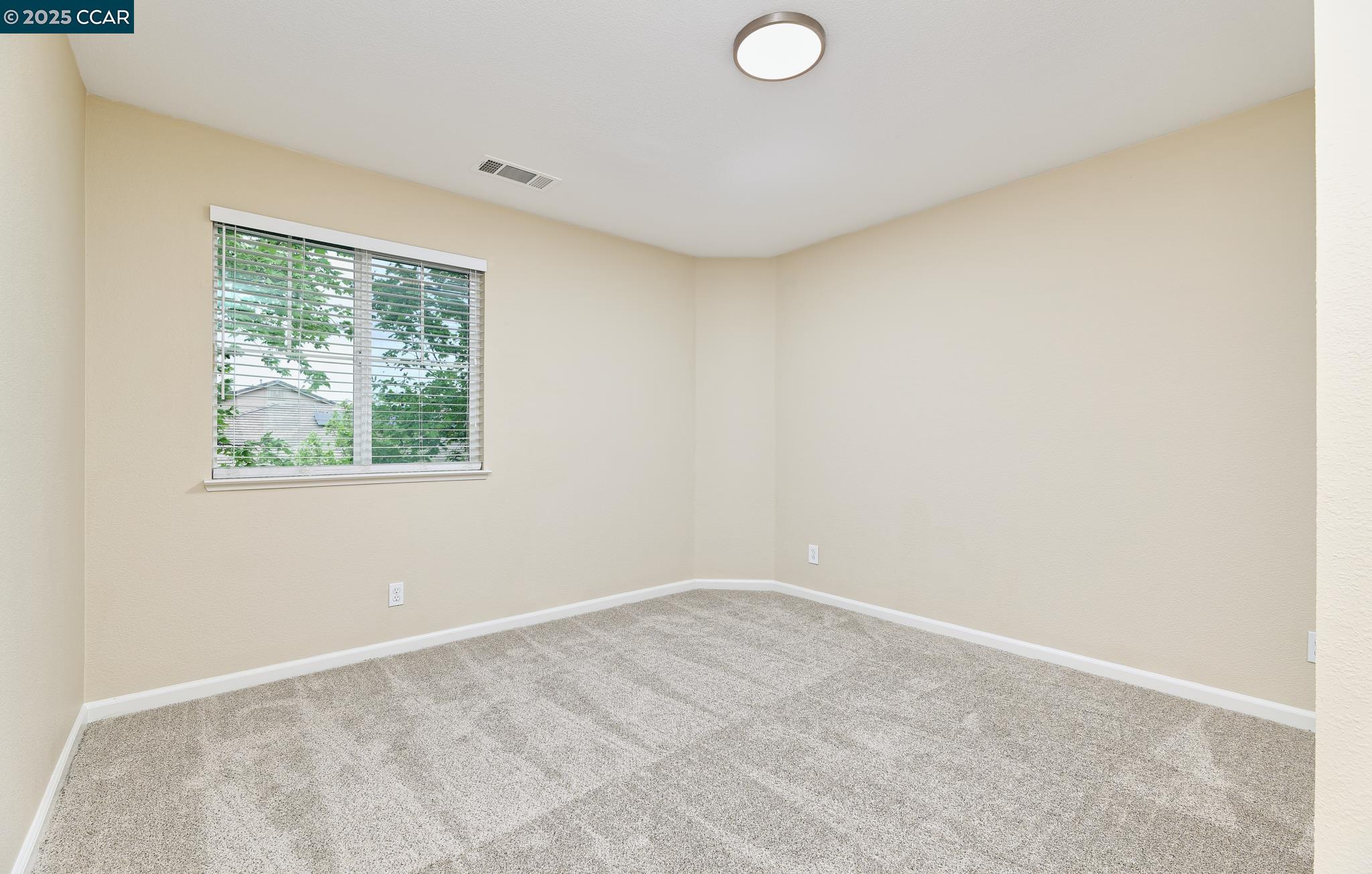 Detail Gallery Image 27 of 38 For 4874 Snowy Egret Way, Oakley,  CA 94561 - 4 Beds | 2/1 Baths