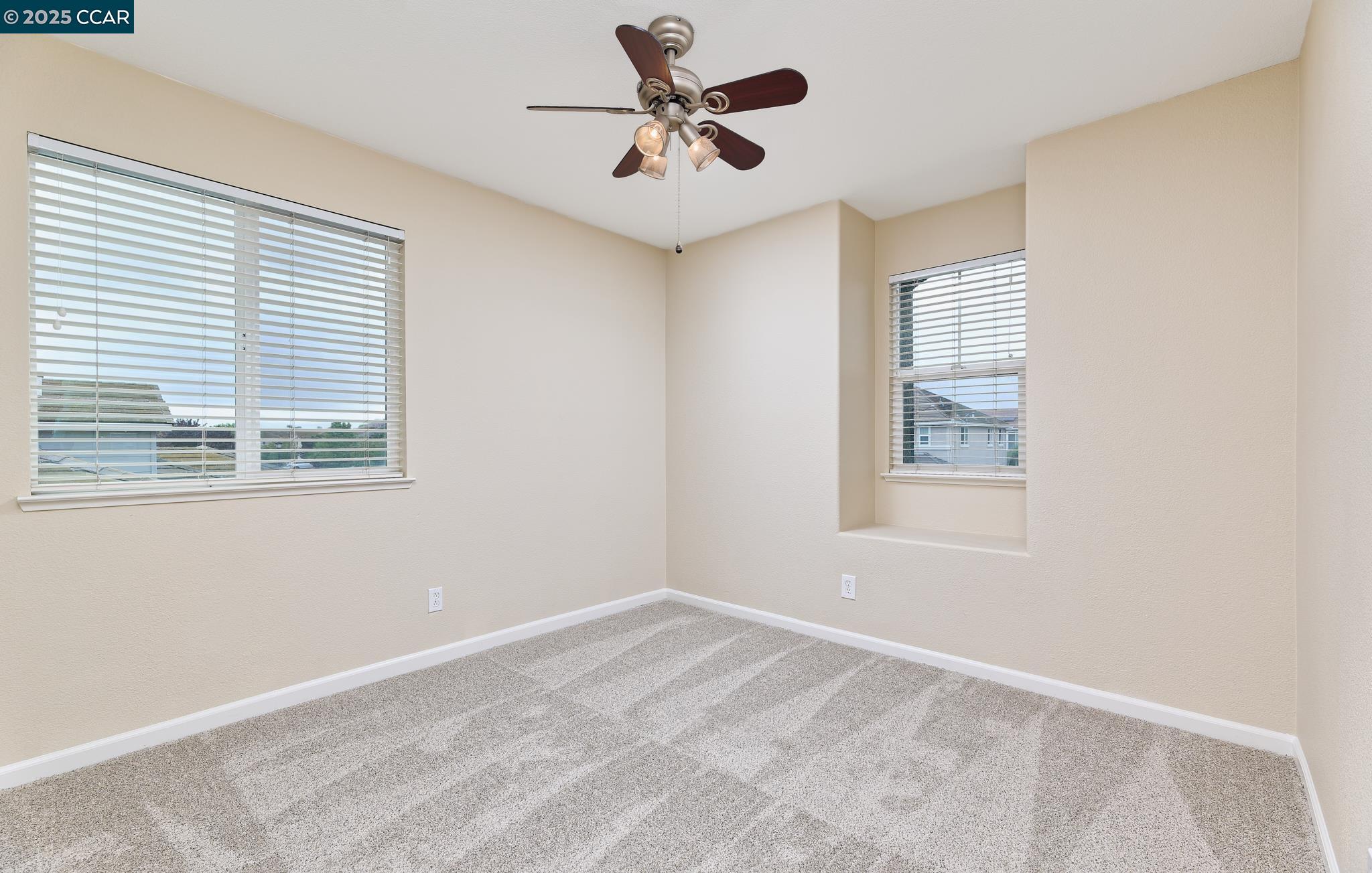Detail Gallery Image 29 of 38 For 4874 Snowy Egret Way, Oakley,  CA 94561 - 4 Beds | 2/1 Baths