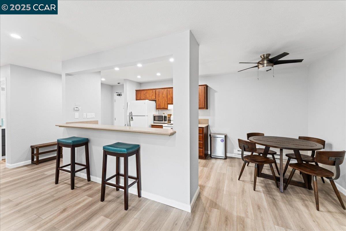 Detail Gallery Image 3 of 23 For 13700 San Pablo Ave #1107,  San Pablo,  CA 94806 - 2 Beds | 2 Baths