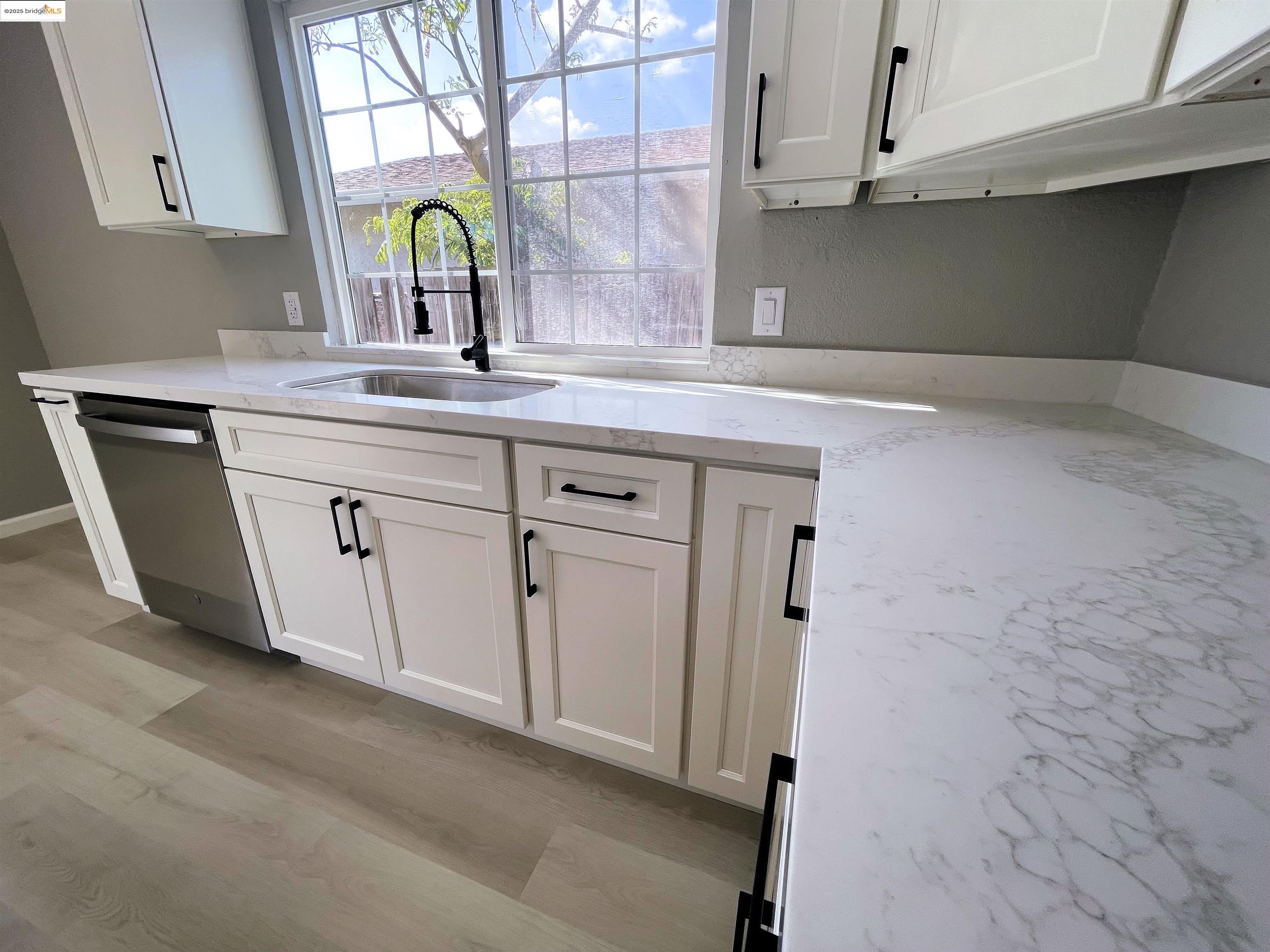 Detail Gallery Image 1 of 1 For 2723 E Tregallas Rd, Antioch,  CA 94509 - 3 Beds | 2 Baths