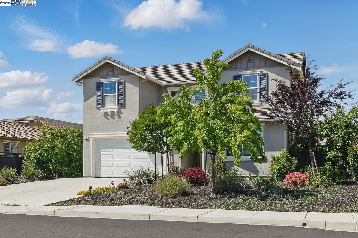 Detail Gallery Image 3 of 56 For 18 Prescott Cir, Oakley,  CA 94561 - 4 Beds | 3 Baths