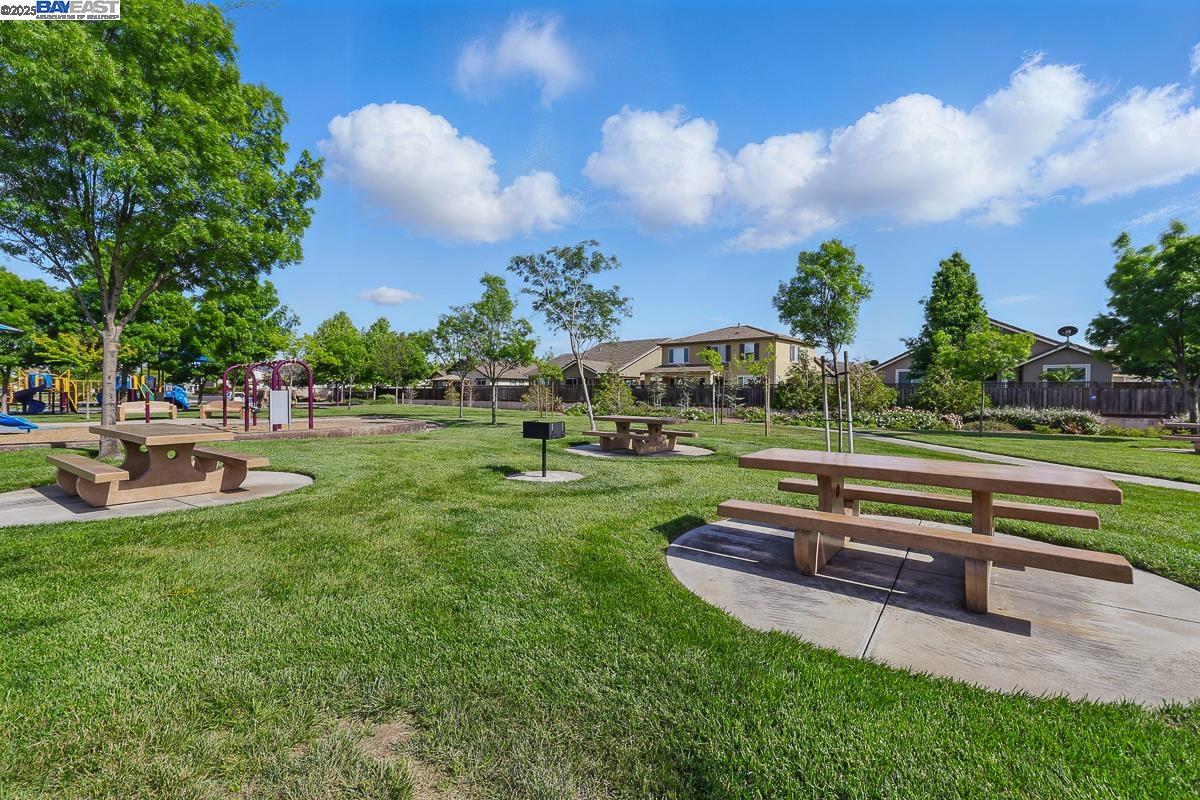 Detail Gallery Image 55 of 56 For 18 Prescott Cir, Oakley,  CA 94561 - 4 Beds | 3 Baths