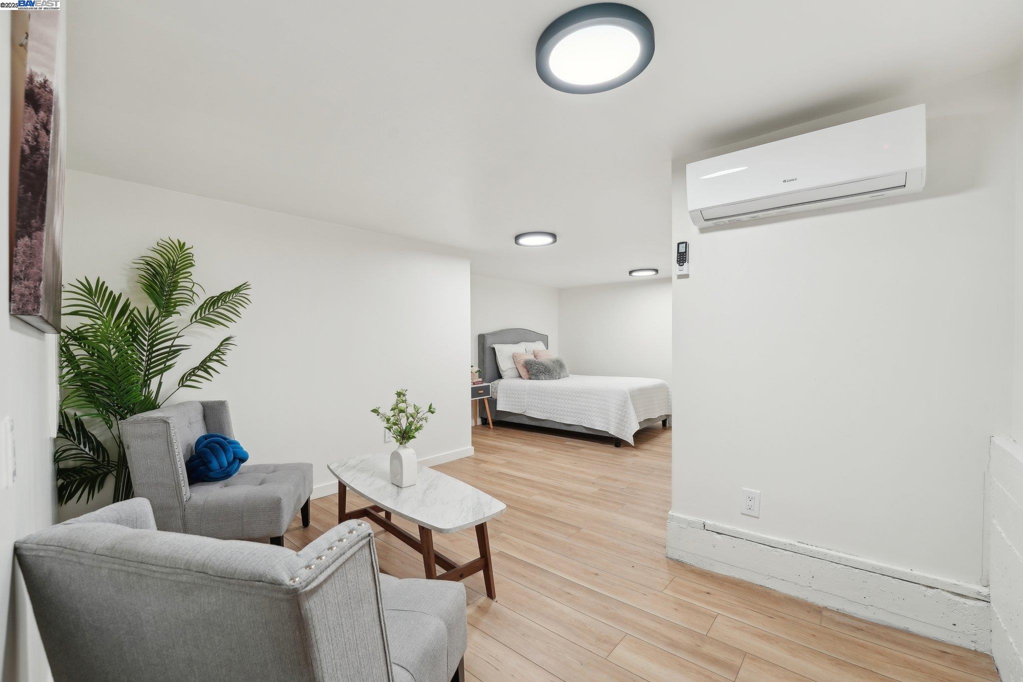 Detail Gallery Image 46 of 54 For 2155 42nd Ave, Oakland,  CA 94601 - 5 Beds | 3/1 Baths