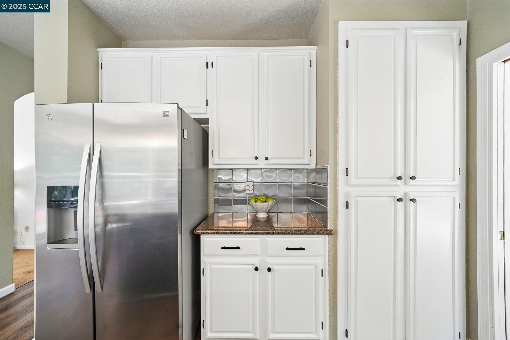 Detail Gallery Image 13 of 43 For 47 La Canada Ct, Clayton,  CA 94517 - 4 Beds | 2/1 Baths