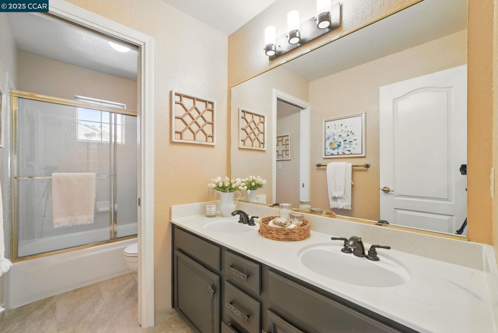Detail Gallery Image 25 of 41 For 47 La Canada Ct, Clayton,  CA 94517 - 4 Beds | 2/1 Baths