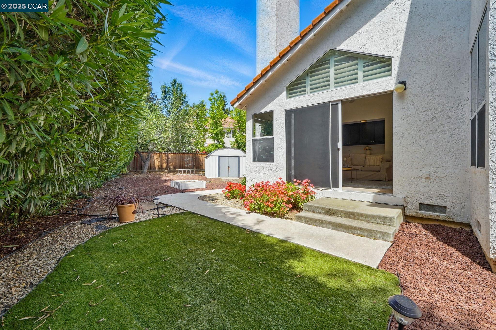 Detail Gallery Image 34 of 41 For 47 La Canada Ct, Clayton,  CA 94517 - 4 Beds | 2/1 Baths