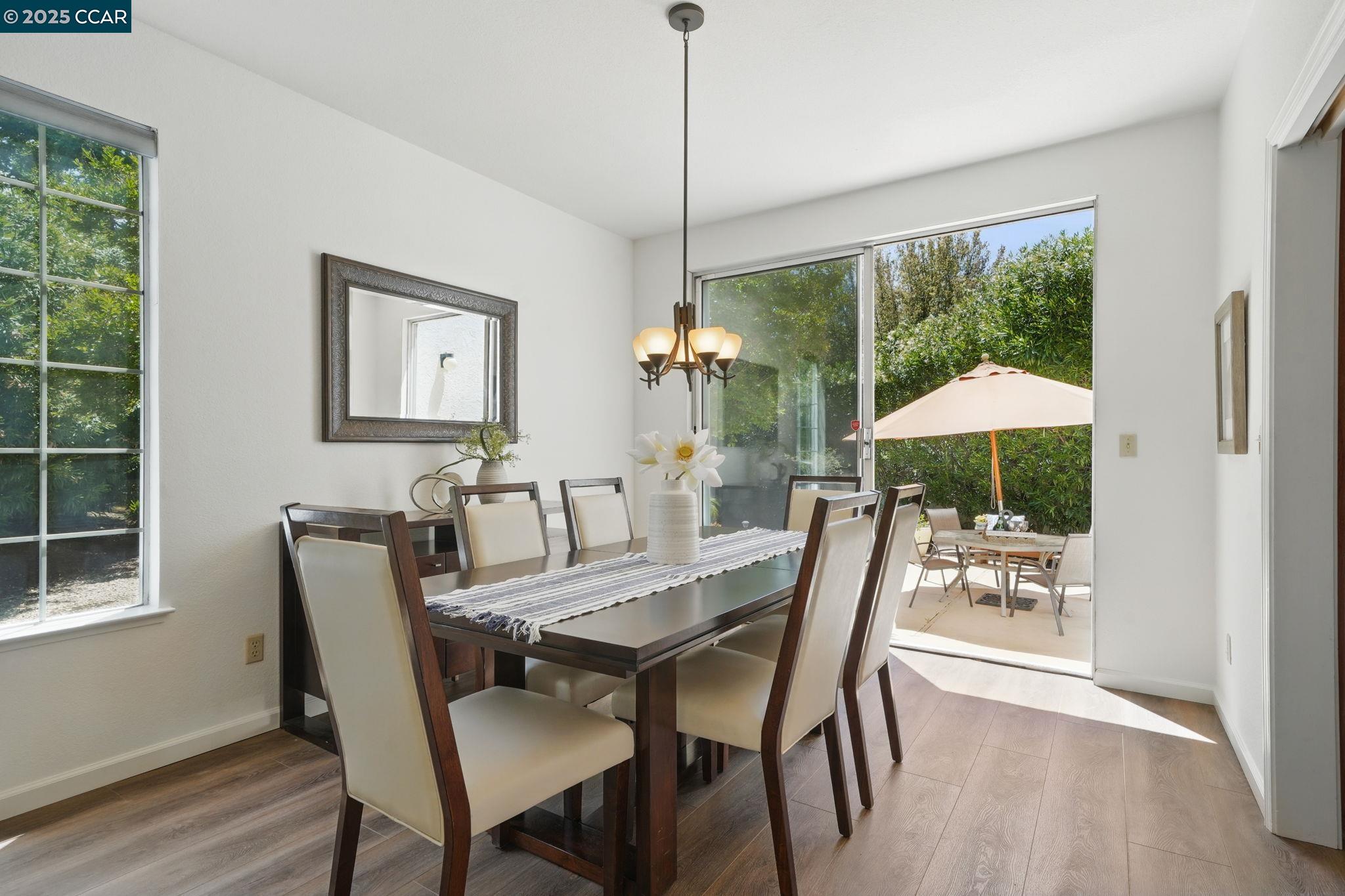 Detail Gallery Image 6 of 41 For 47 La Canada Ct, Clayton,  CA 94517 - 4 Beds | 2/1 Baths