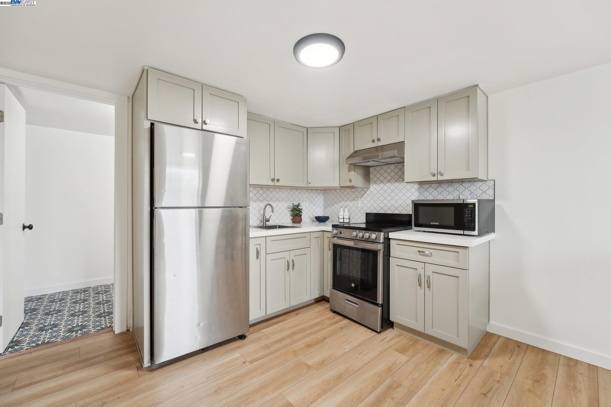 Detail Gallery Image 35 of 60 For 2155 42nd Ave, Oakland,  CA 94601 - – Beds | – Baths