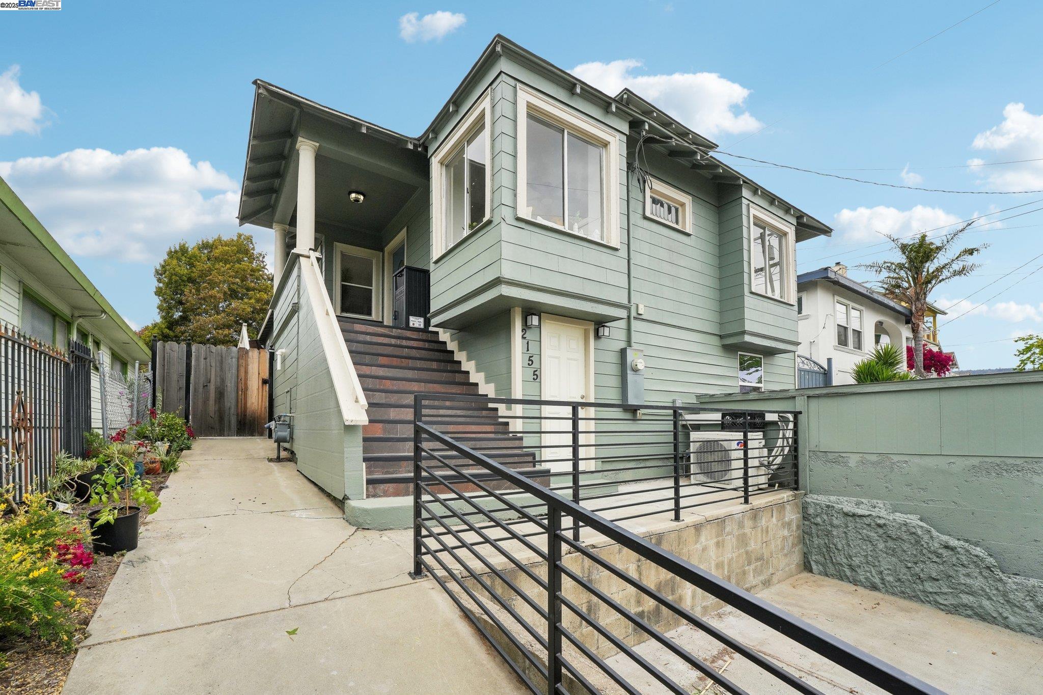 Detail Gallery Image 10 of 60 For 2155 42nd Ave, Oakland,  CA 94601 - – Beds | – Baths