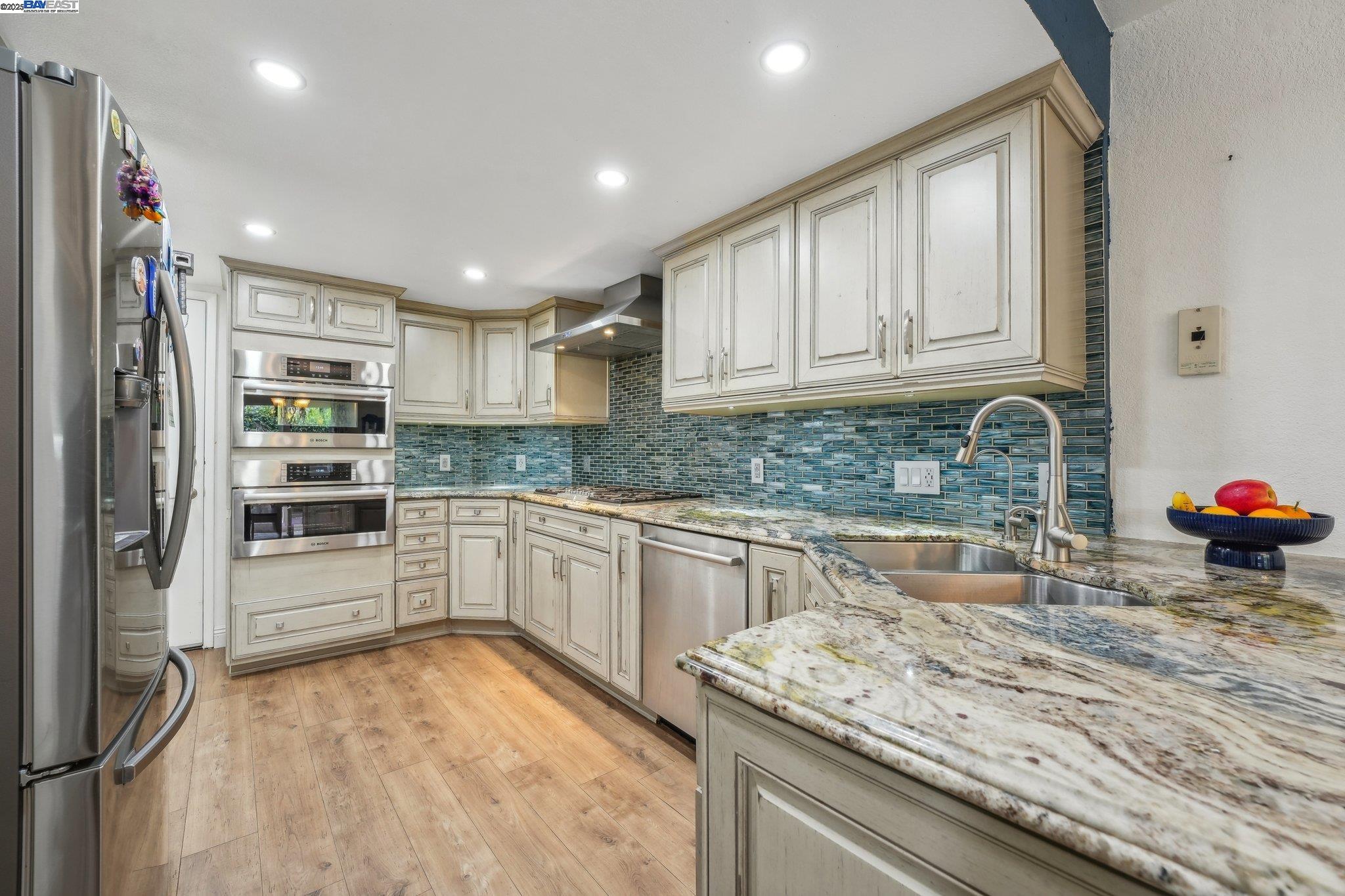 Detail Gallery Image 14 of 57 For 2986 Liberty Dr, Pleasanton,  CA 94566 - 3 Beds | 2/1 Baths