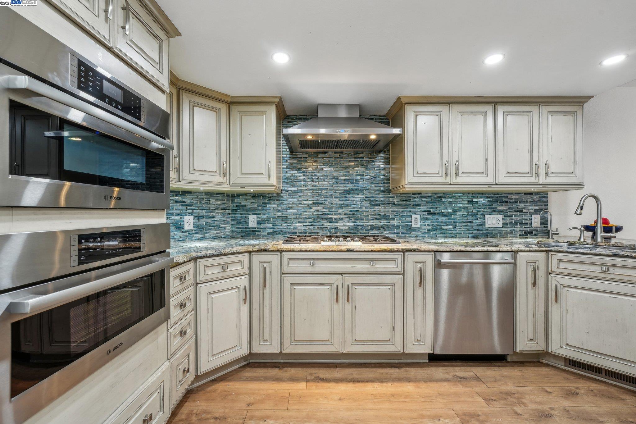 Detail Gallery Image 19 of 57 For 2986 Liberty Dr, Pleasanton,  CA 94566 - 3 Beds | 2/1 Baths