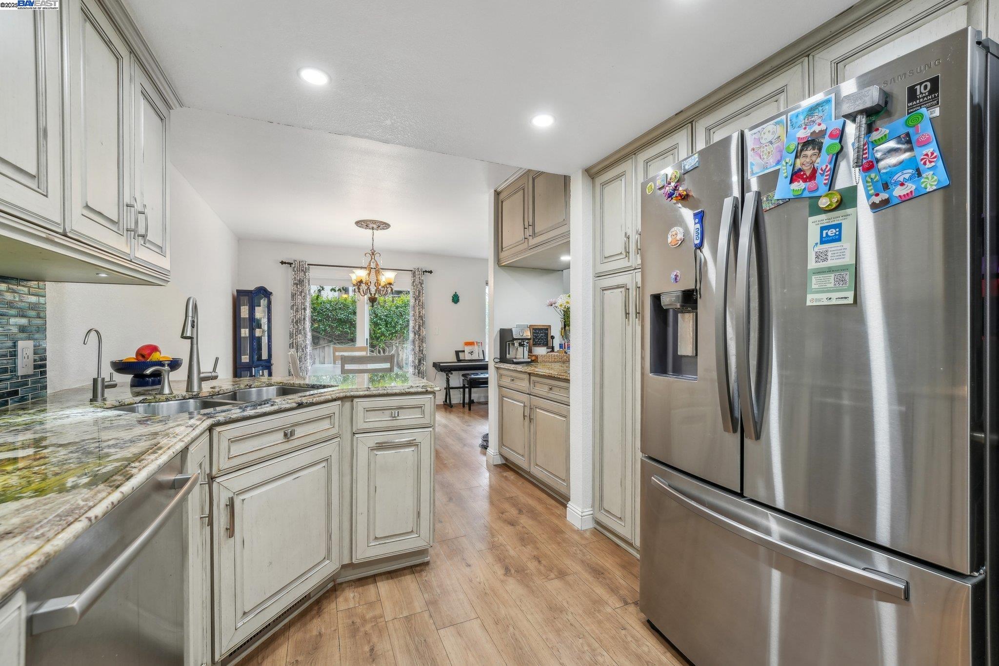 Detail Gallery Image 21 of 57 For 2986 Liberty Dr, Pleasanton,  CA 94566 - 3 Beds | 2/1 Baths