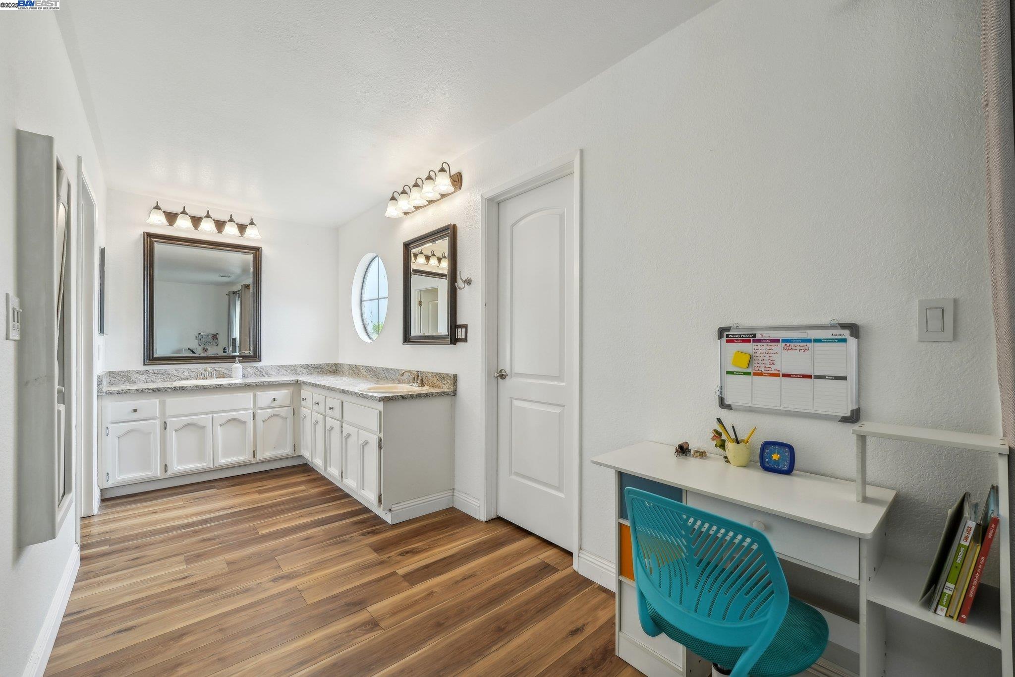 Detail Gallery Image 32 of 57 For 2986 Liberty Dr, Pleasanton,  CA 94566 - 3 Beds | 2/1 Baths