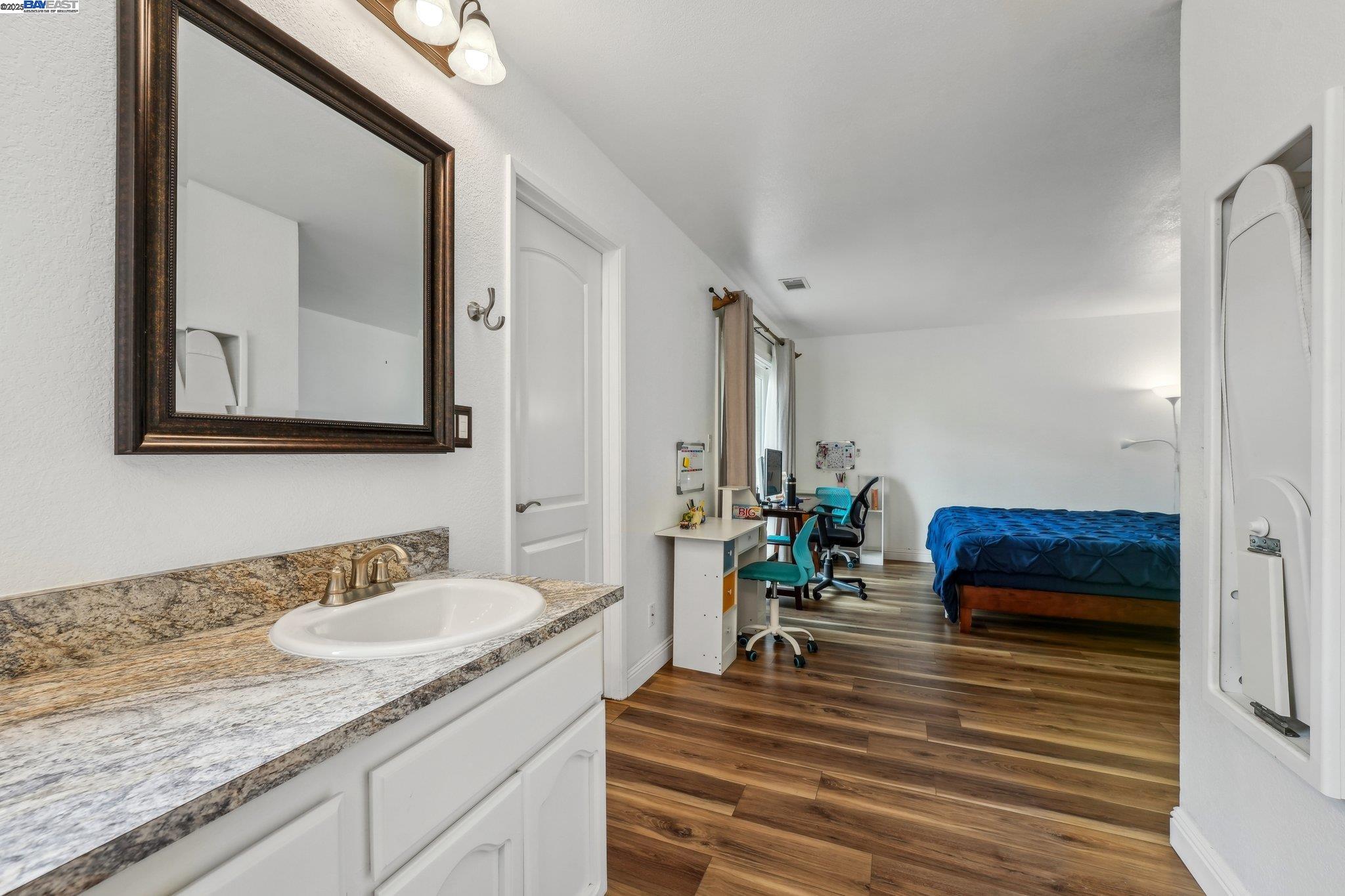 Detail Gallery Image 35 of 57 For 2986 Liberty Dr, Pleasanton,  CA 94566 - 3 Beds | 2/1 Baths