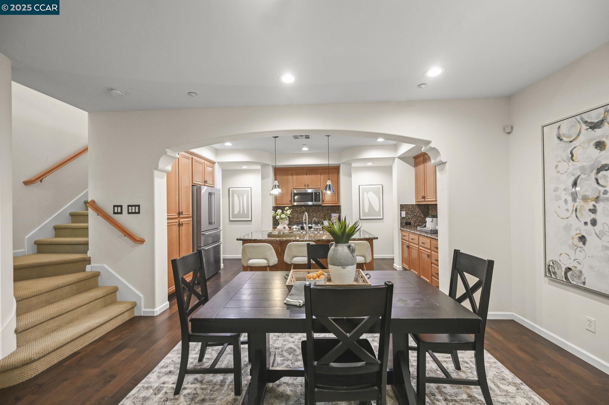 Detail Gallery Image 9 of 53 For 7774 Stoneleaf Rd, San Ramon,  CA 94582 - 3 Beds | 3 Baths