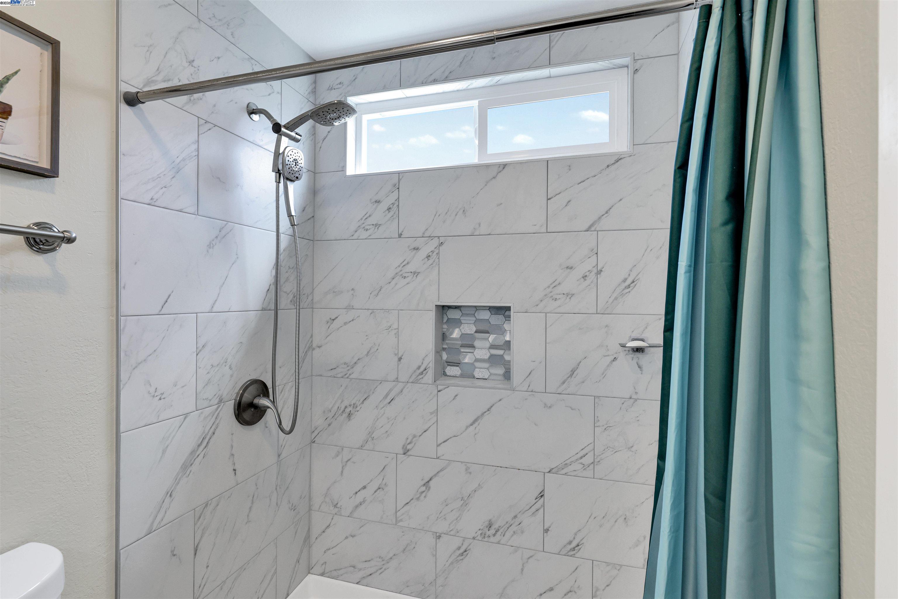 Detail Gallery Image 30 of 44 For 225 Kansas Way, Fremont,  CA 94539 - 3 Beds | 2 Baths