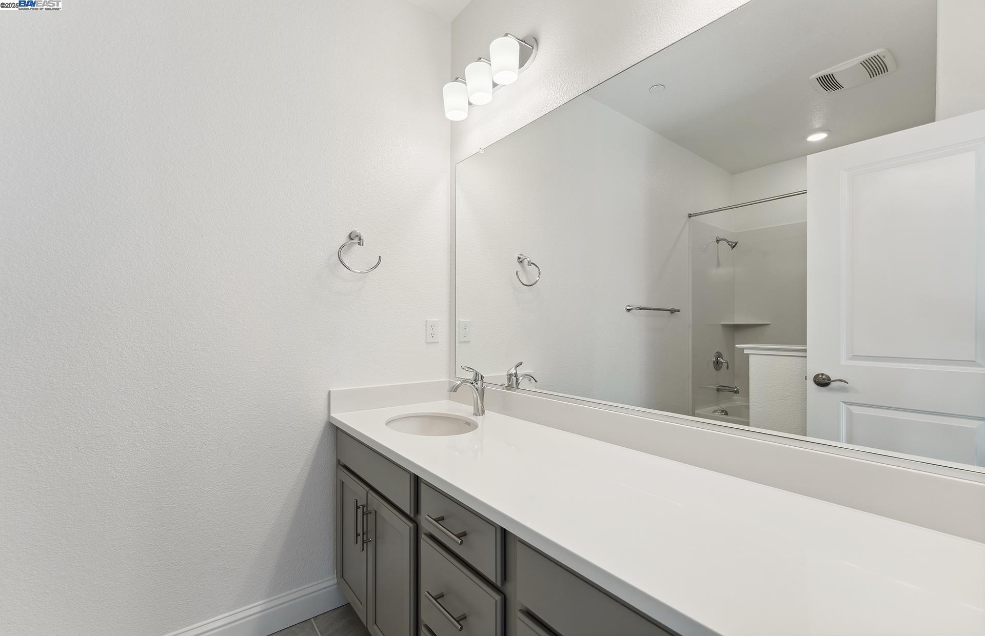 Detail Gallery Image 11 of 60 For 1141 Bradbury Dr, Discovery Bay,  CA 94505 - 6 Beds | 4 Baths