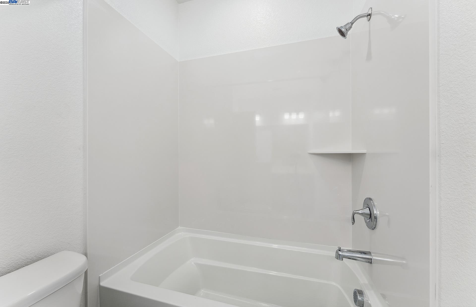 Detail Gallery Image 12 of 60 For 1141 Bradbury Dr, Discovery Bay,  CA 94505 - 6 Beds | 4 Baths