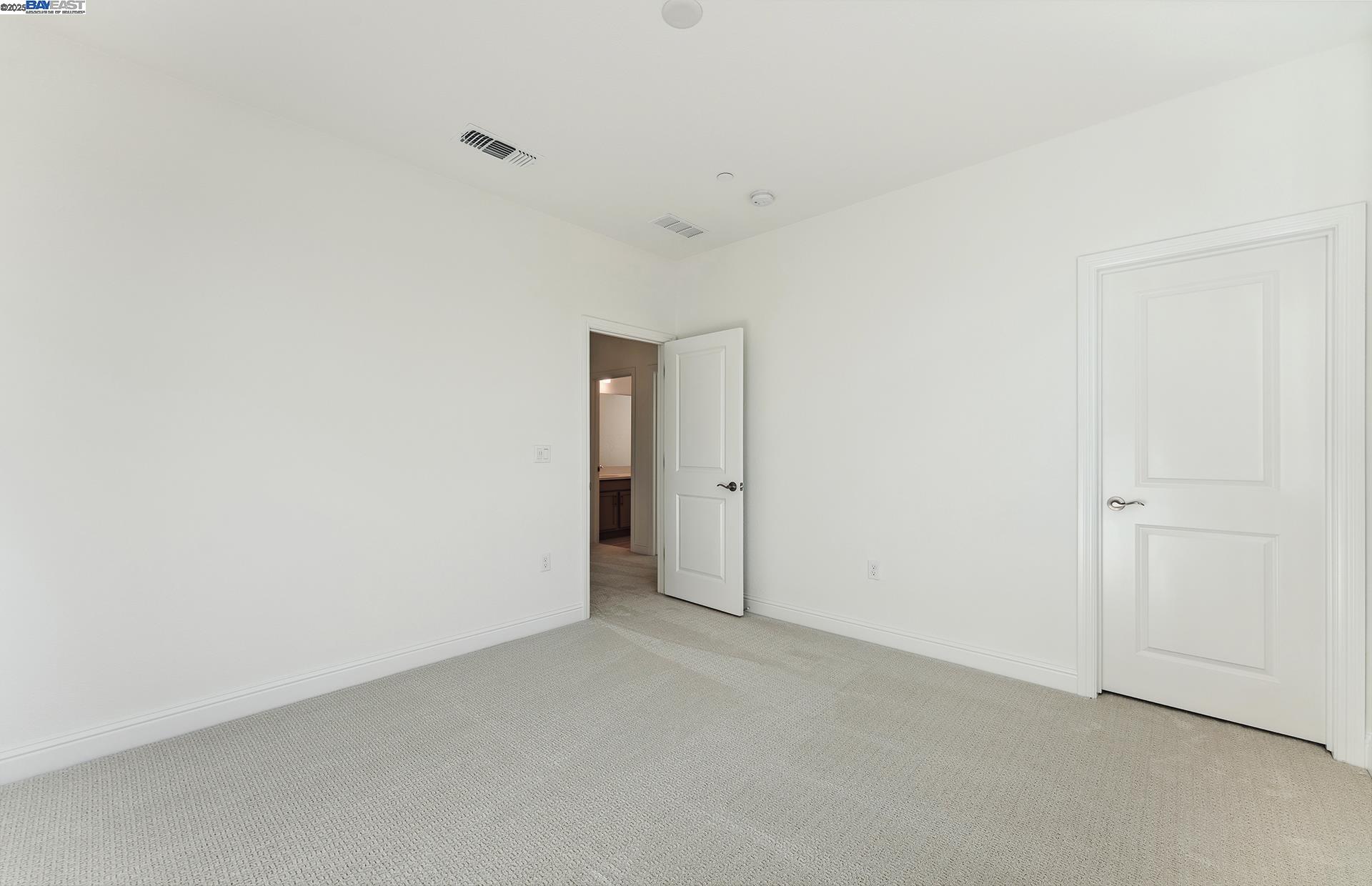 Detail Gallery Image 15 of 60 For 1141 Bradbury Dr, Discovery Bay,  CA 94505 - 6 Beds | 4 Baths